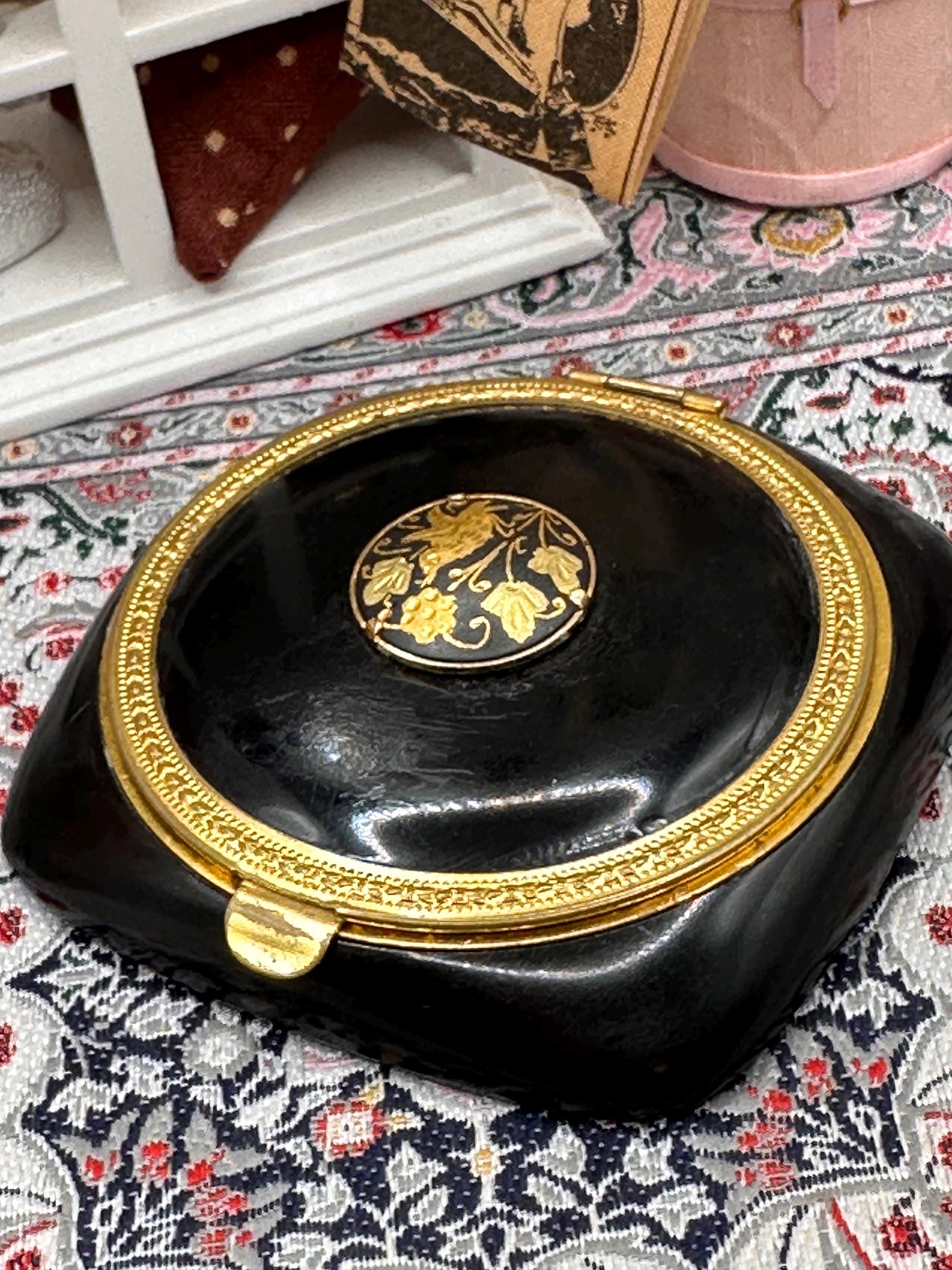 Vintage Black Moulded Plastic (Bakelite) Powder Compact with Gold Floral Button 6.5cm