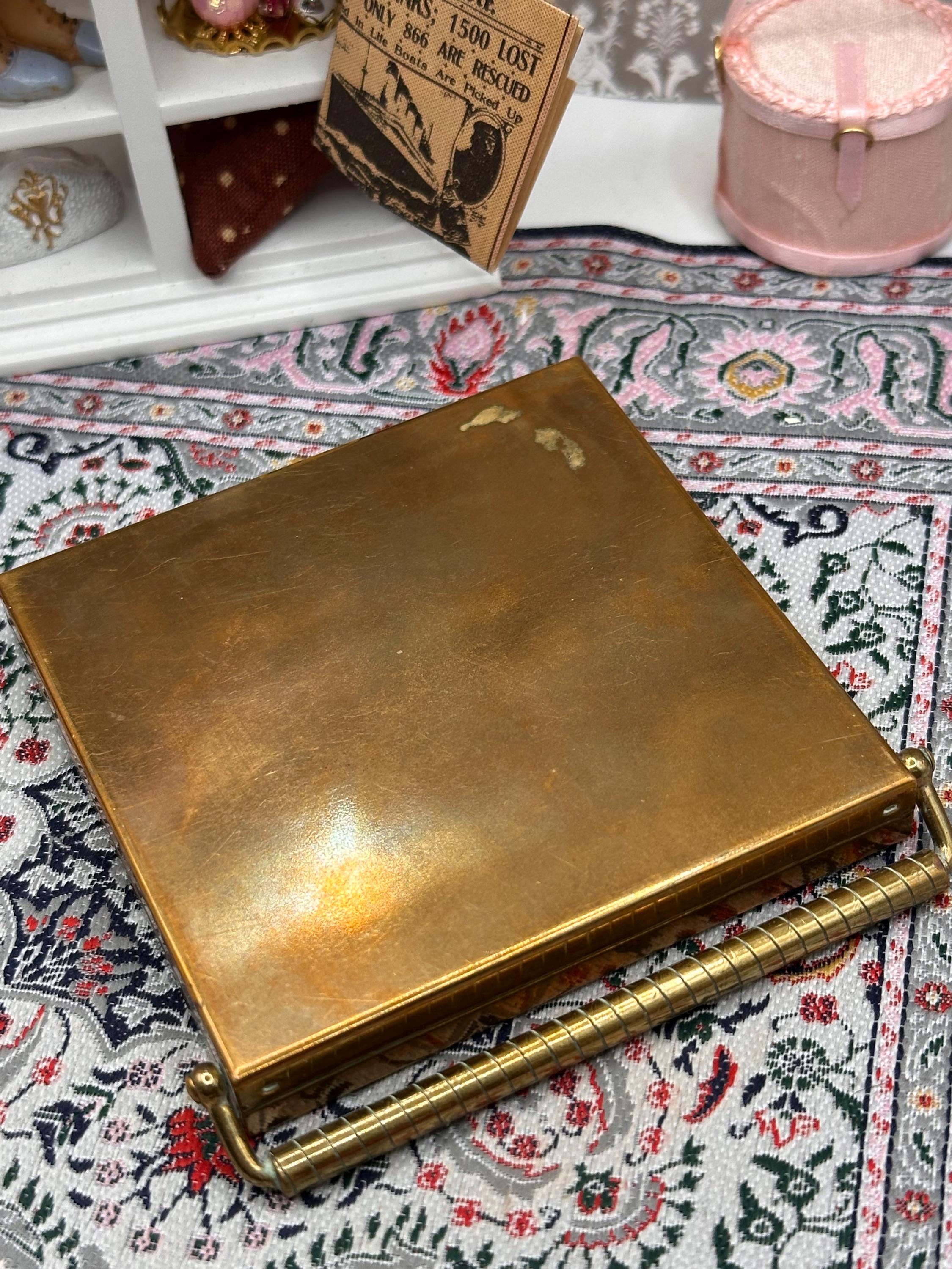 Vintage Volupté USA Powder Compact: 1950s Floral Enamel Gold Tone Vanity Case