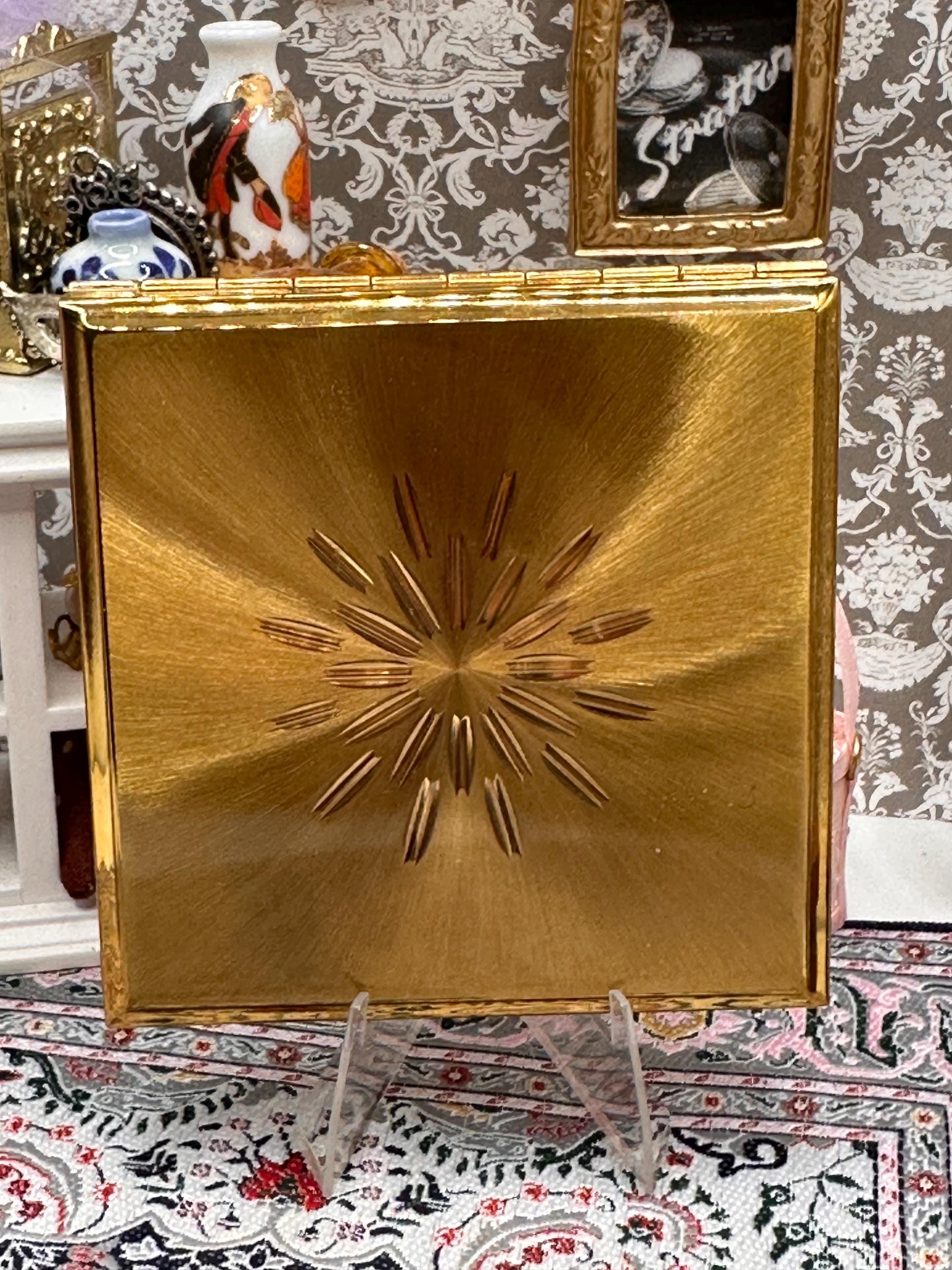 Vintage Kigu Powder Compact: 1950s Gold Tone Starburst Mid Century Vanity Case
