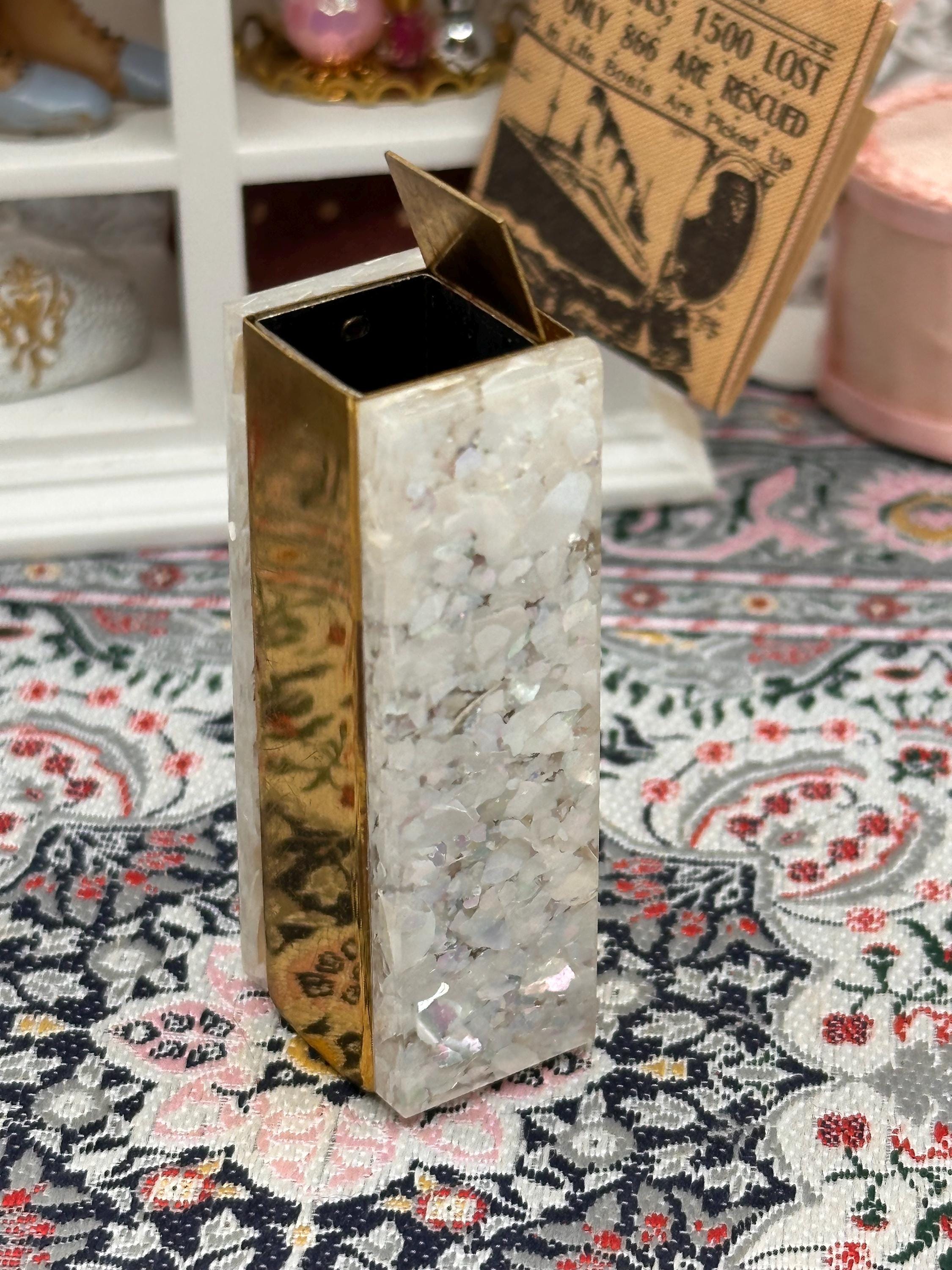 Vintage Mother of Pearl Lucite Lipstick Holder, 1950s Vanity Case, Mid Century Dispenser