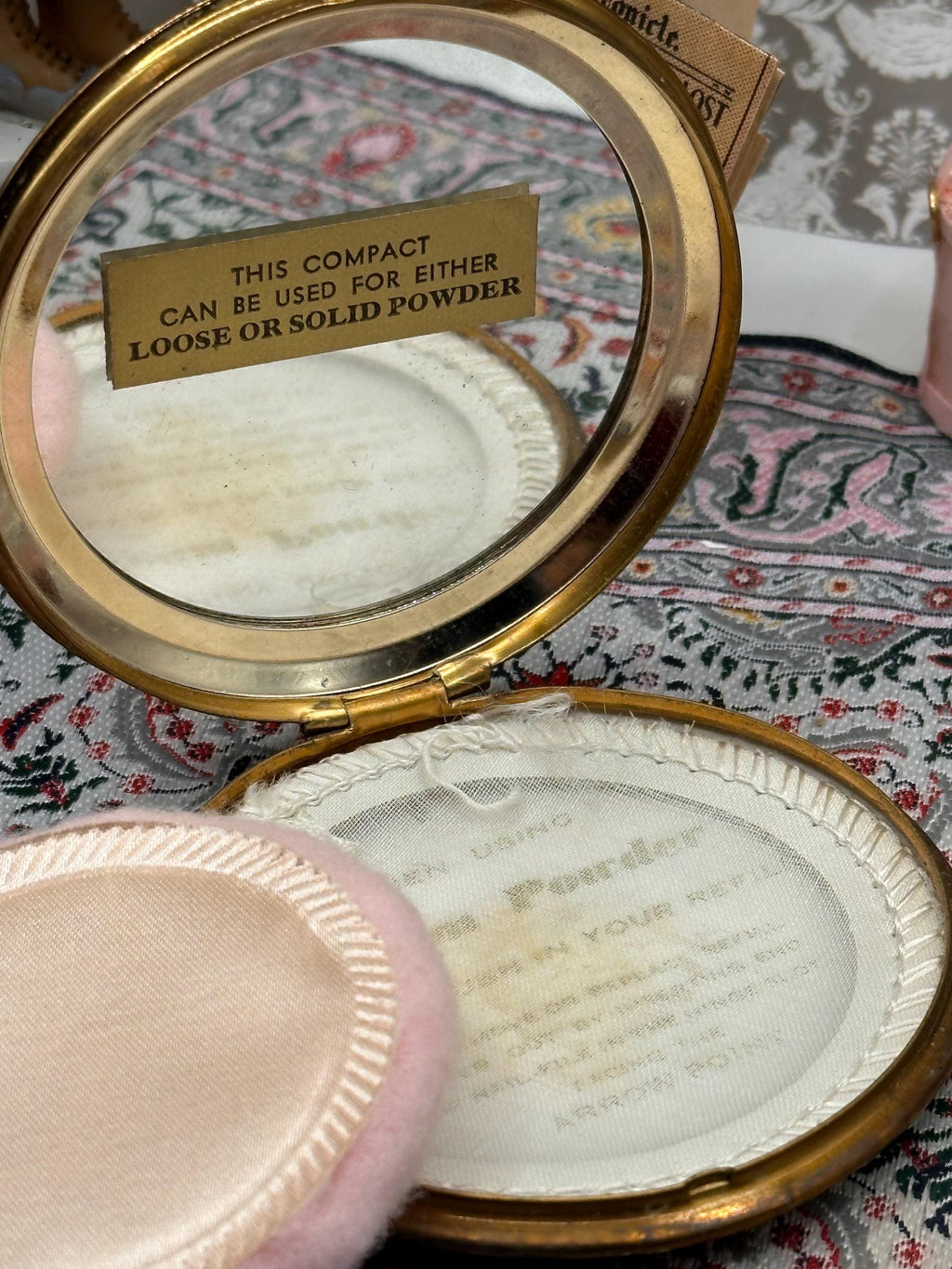 Vintage Mascot Navy Floral Enamel Powder Compact, Mid-Century Vanity Item