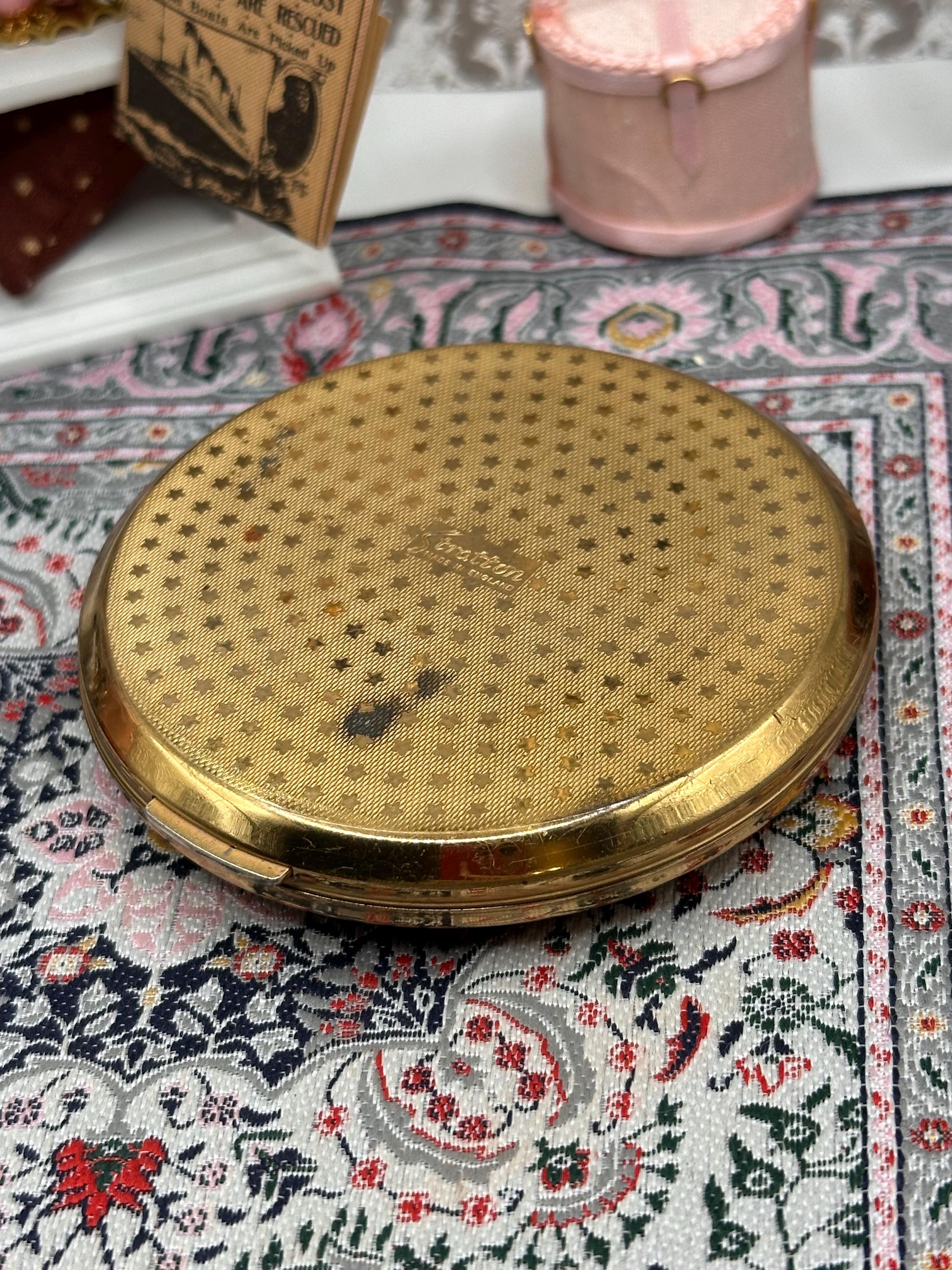 Vintage Stratton Orange Enamel Powder Compact, Gold Tone, Mirror & Puff, 7.5cm