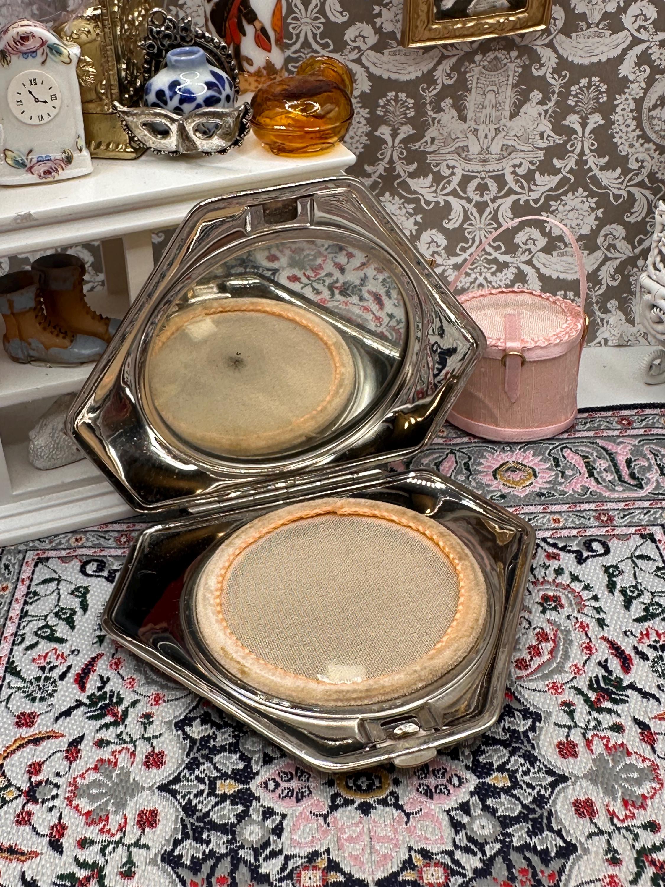 Art Deco Leather Covered Powder Compact, L.F. (Louis Frères), French, 1930s Chrome Frame