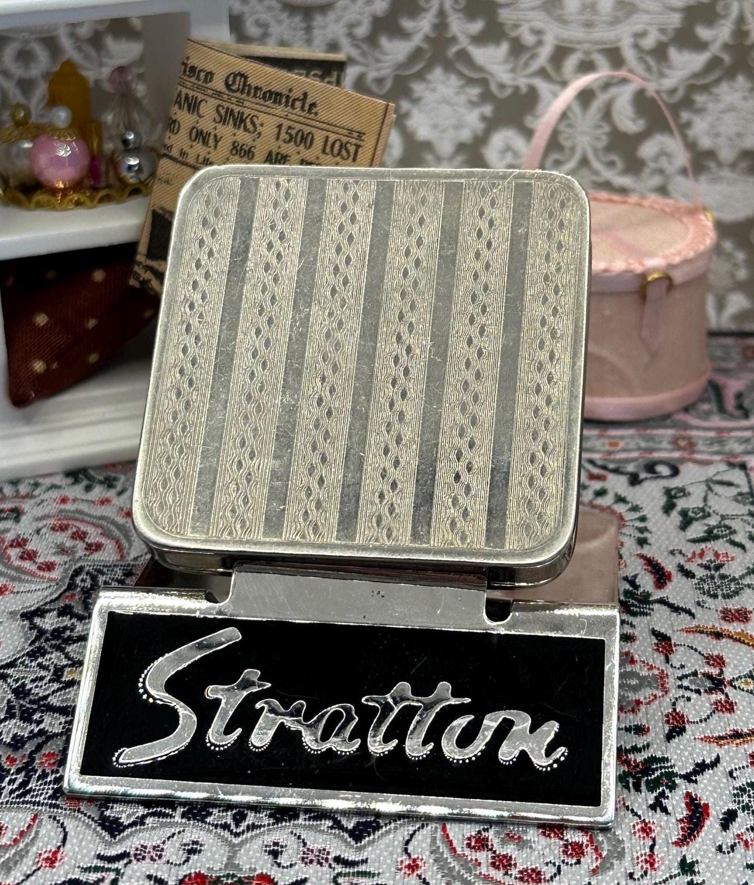 Vintage Stratton Stratnoid Powder Compact: Silver-tone Guilloché, 1930s Vanity