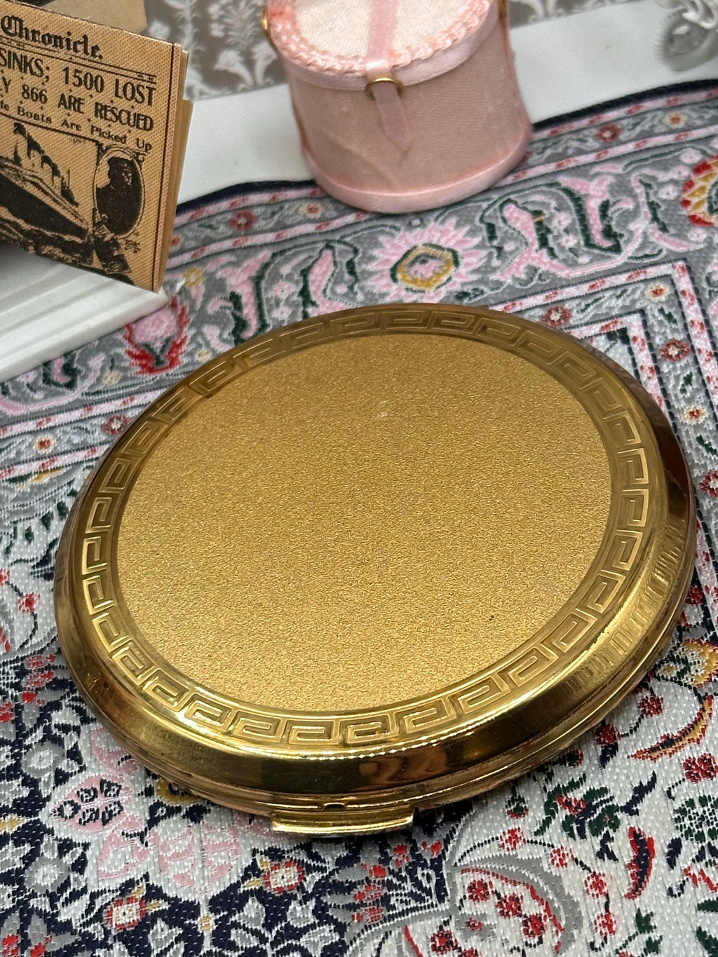 Vintage Stratton Powder Compact, Gold Tone Greek Key Design, Mid Century Vanity Mirror