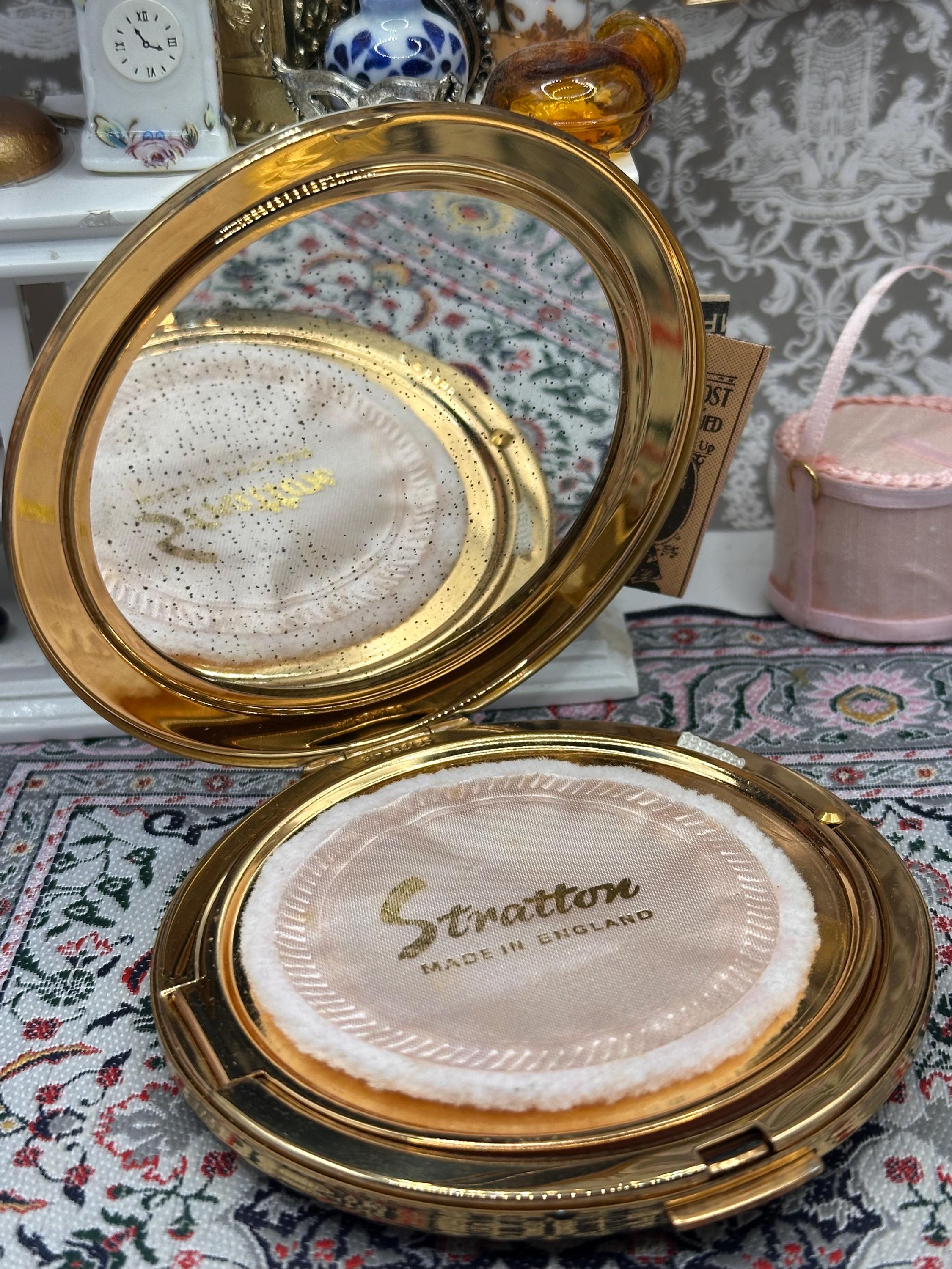 Vintage Stratton Powder Compact: Mother of Pearl Mosaic Vanity Compact (1950s)