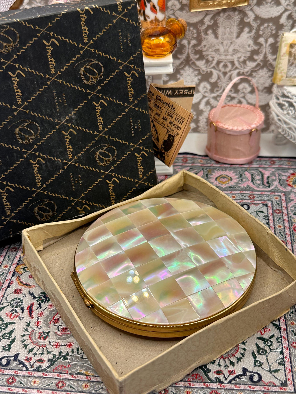 Vintage Stratton Powder Compact: Mother of Pearl Mosaic Vanity Compact (1950s)