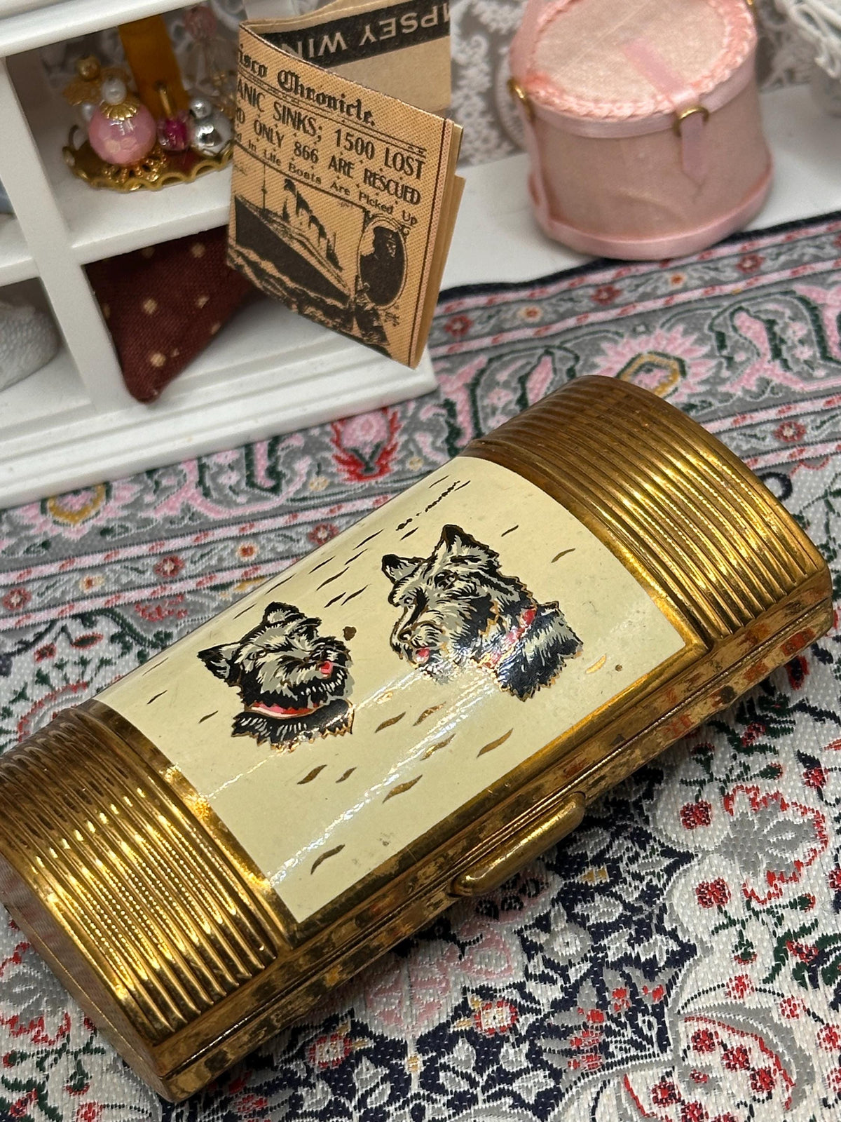 Vintage Scottie Dog Cigarette Case 1950s Gold Tone Novelty Case – Twin Terrier Design – Mid Century Vanity Tobacciana