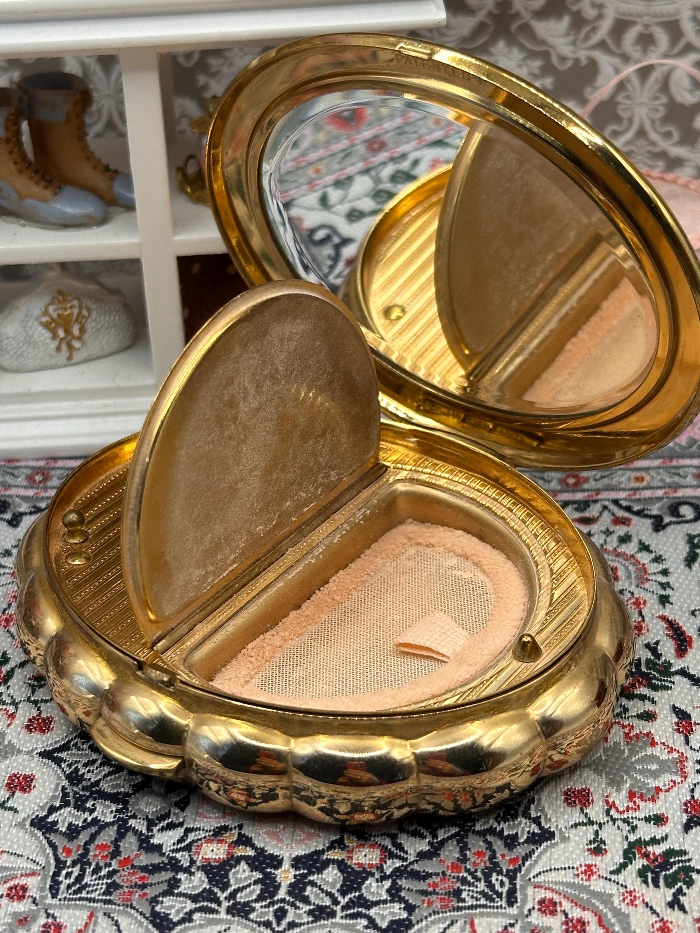 Vintage Kigu Concerto Musical Powder Compact, Gold Tone Engine Turned Vanity Case