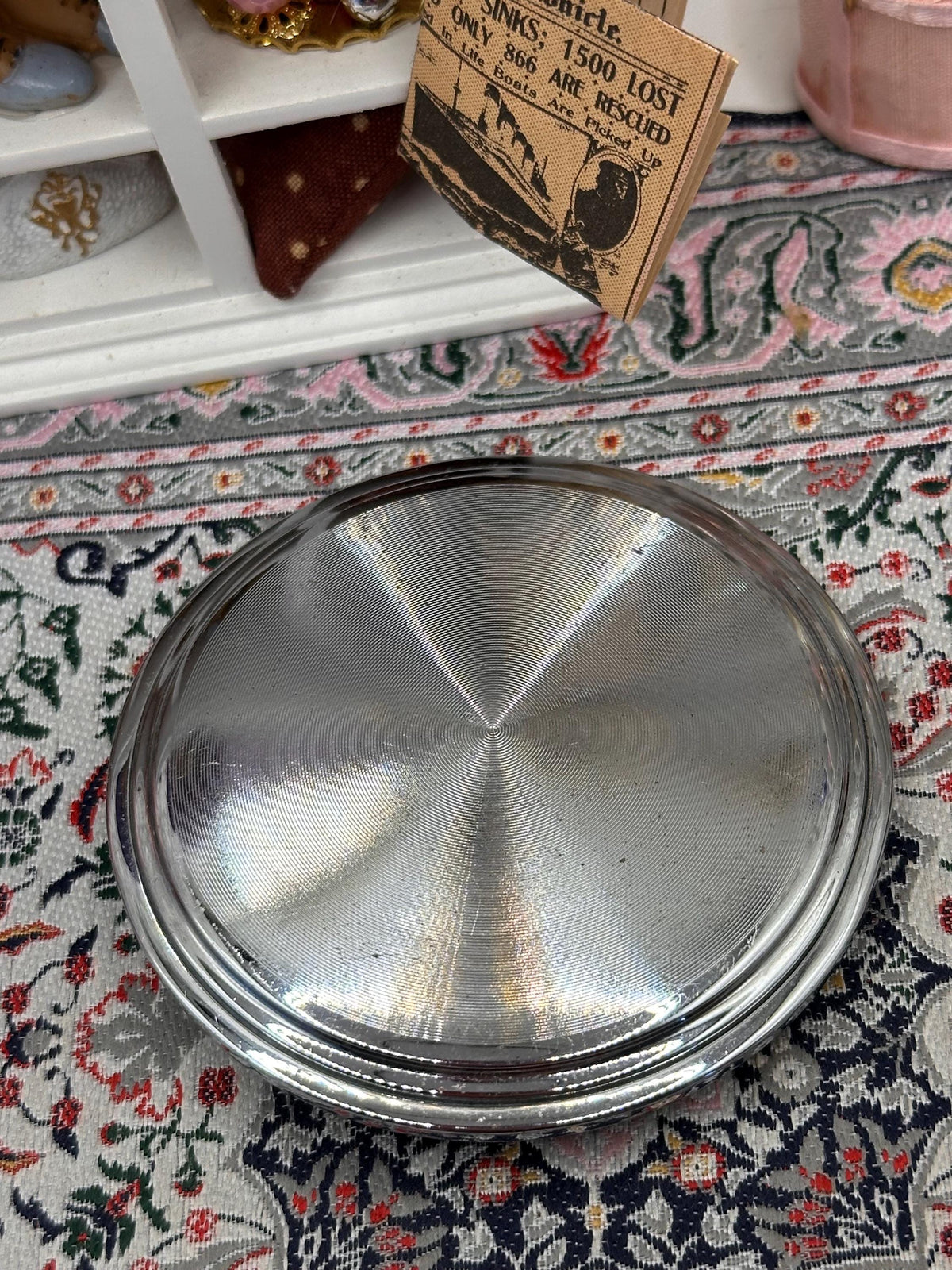 Art Deco Engine Turned Silver Tone Powder Compact – 1930s Round Vanity Display Piece