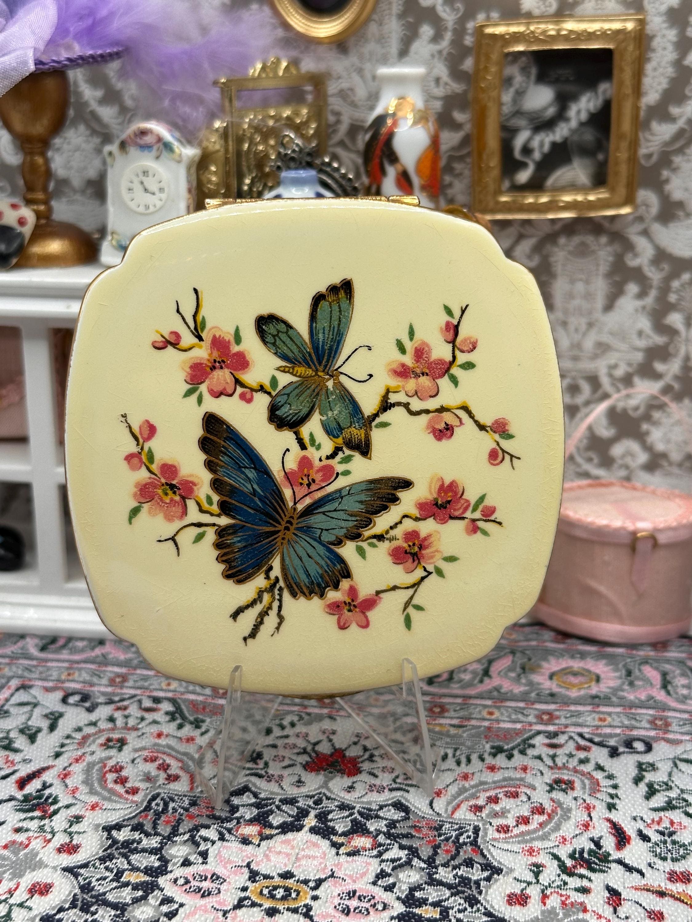 Vintage Kigu England Powder Compact, Blue Butterfly & Blossom Design, Gold Tone Enamel Compact, 1950s