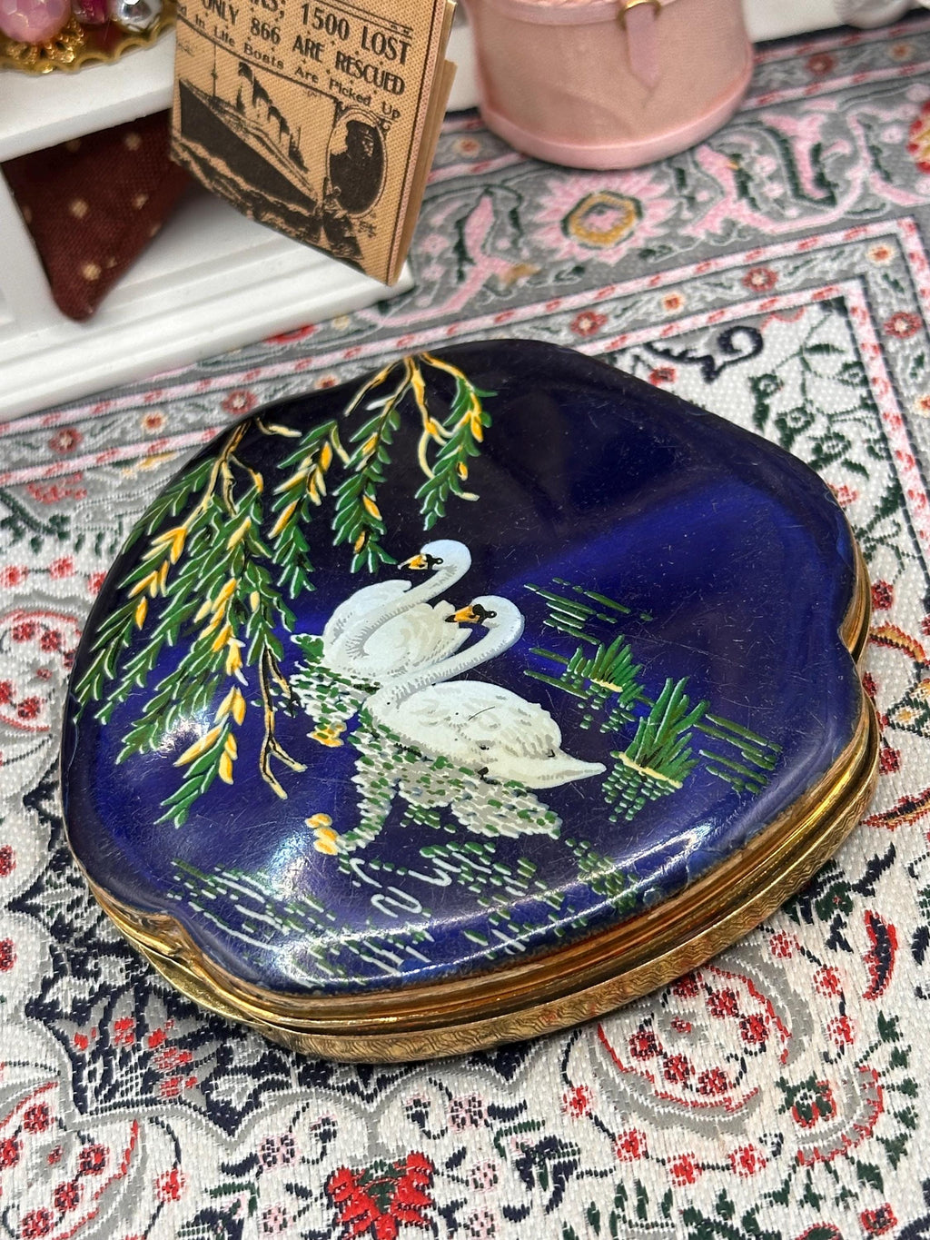 Kigu Powder Compact Blue Enamel Swan Design 1950s Vintage Compact Mirror 8cm
