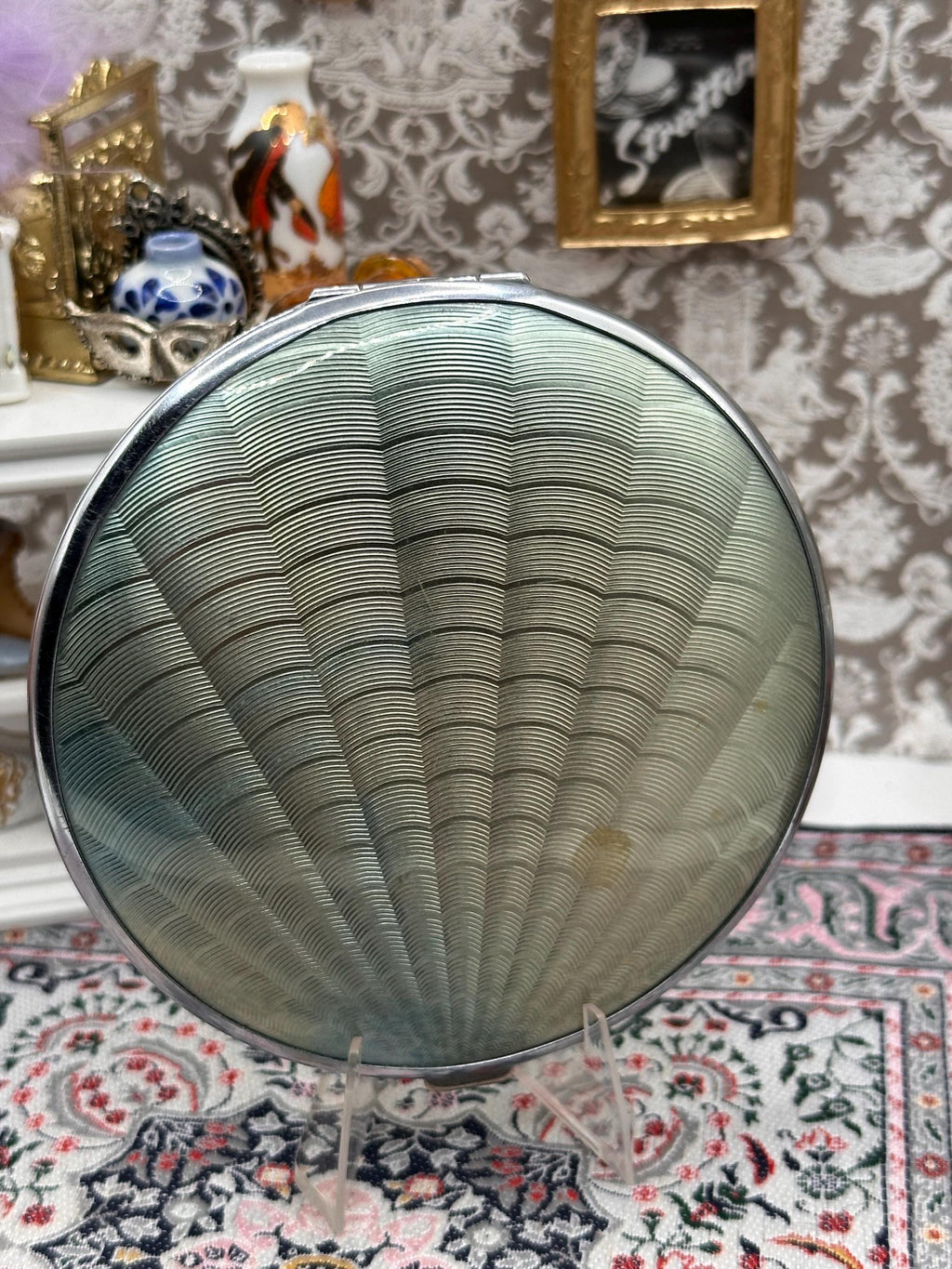 Vintage Guilloché Powder Compact | Large 9cm Silver Tone Compact | Art Deco Inspired Engine Turned Vanity Compact