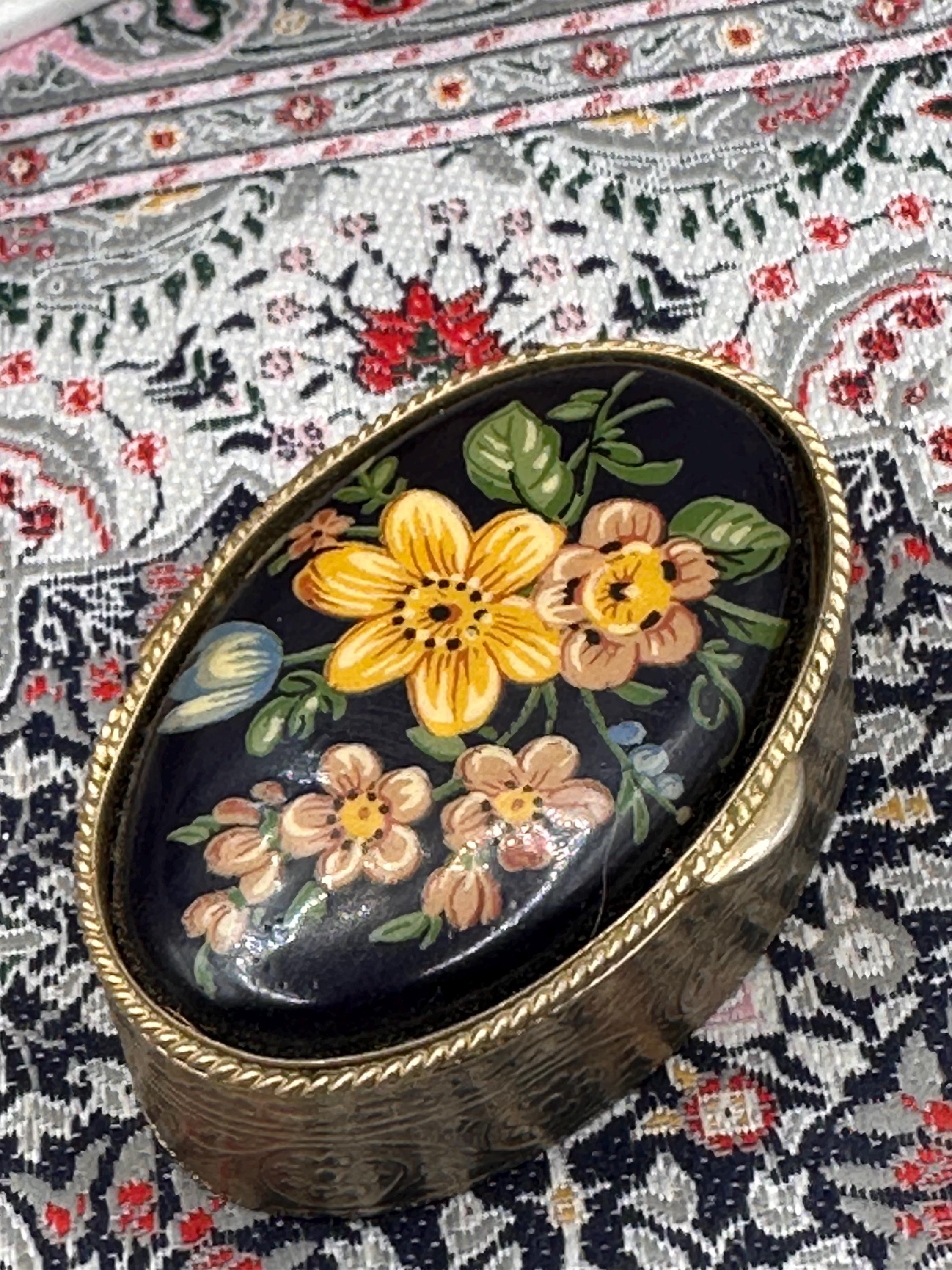 Vintage Hand Painted Floral Pill Box – Oval Trinket Box – Black Enamel Flowers Gold Tone Vanity Box – 5cm