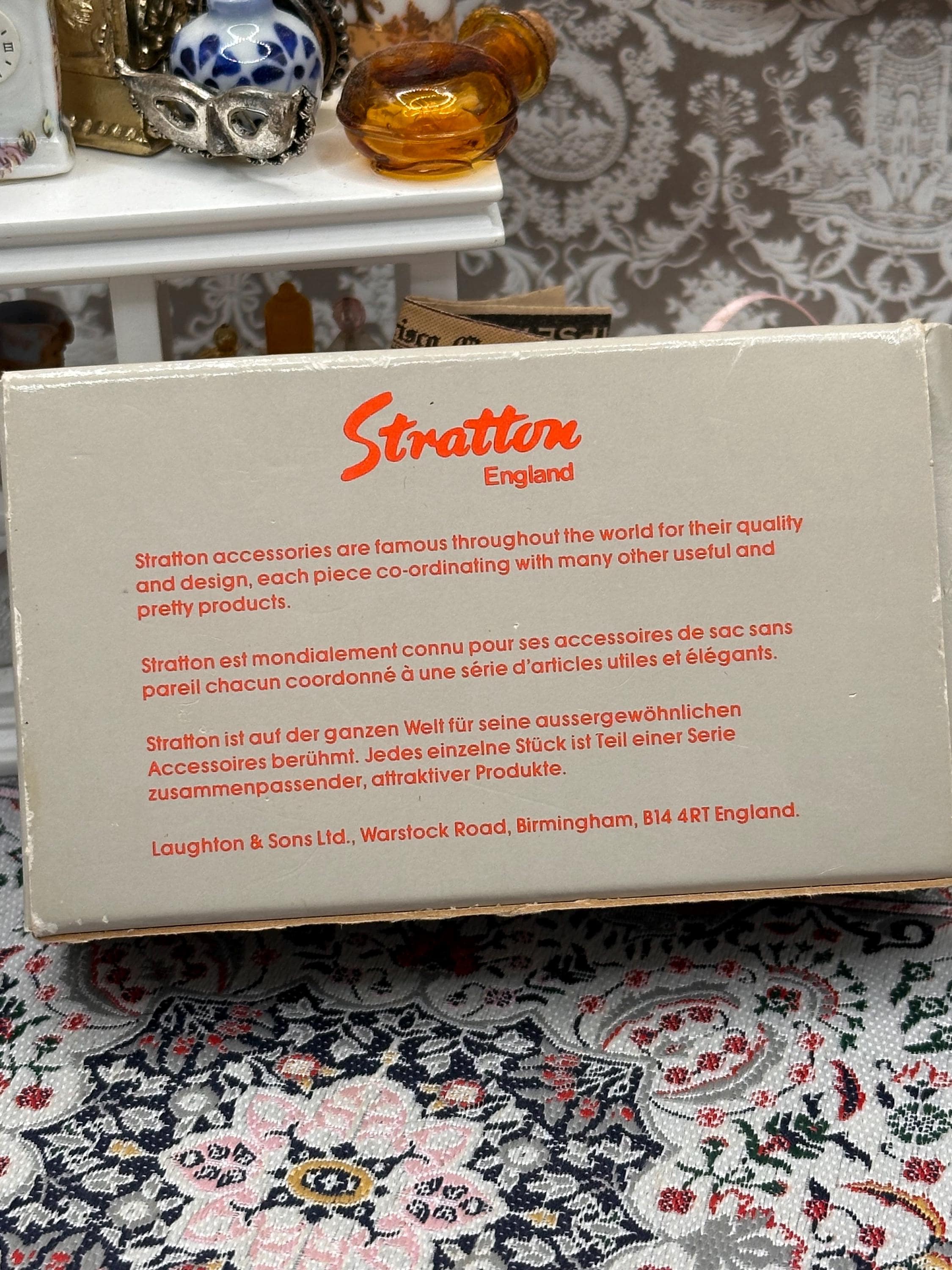 Vintage Stratton Lip View Compact Mirror Holder With Box Black Enamel Vase Design 1950s Powder Compact Accessory