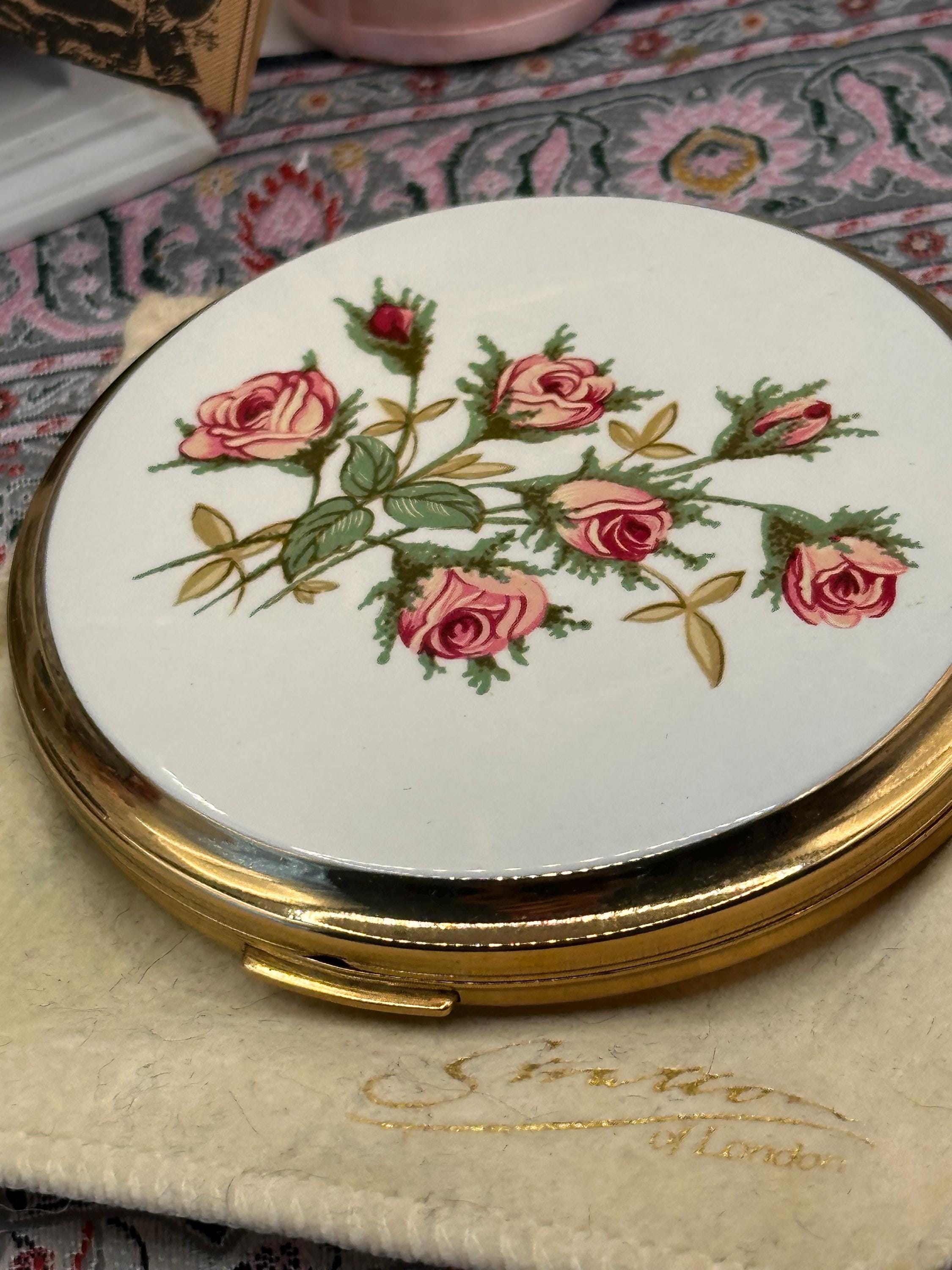 Vintage Stratton Powder Compact – Pink Rose Design – 8cm Compact Mirror – With Original Puff, Sifter & Pouch – Made in England