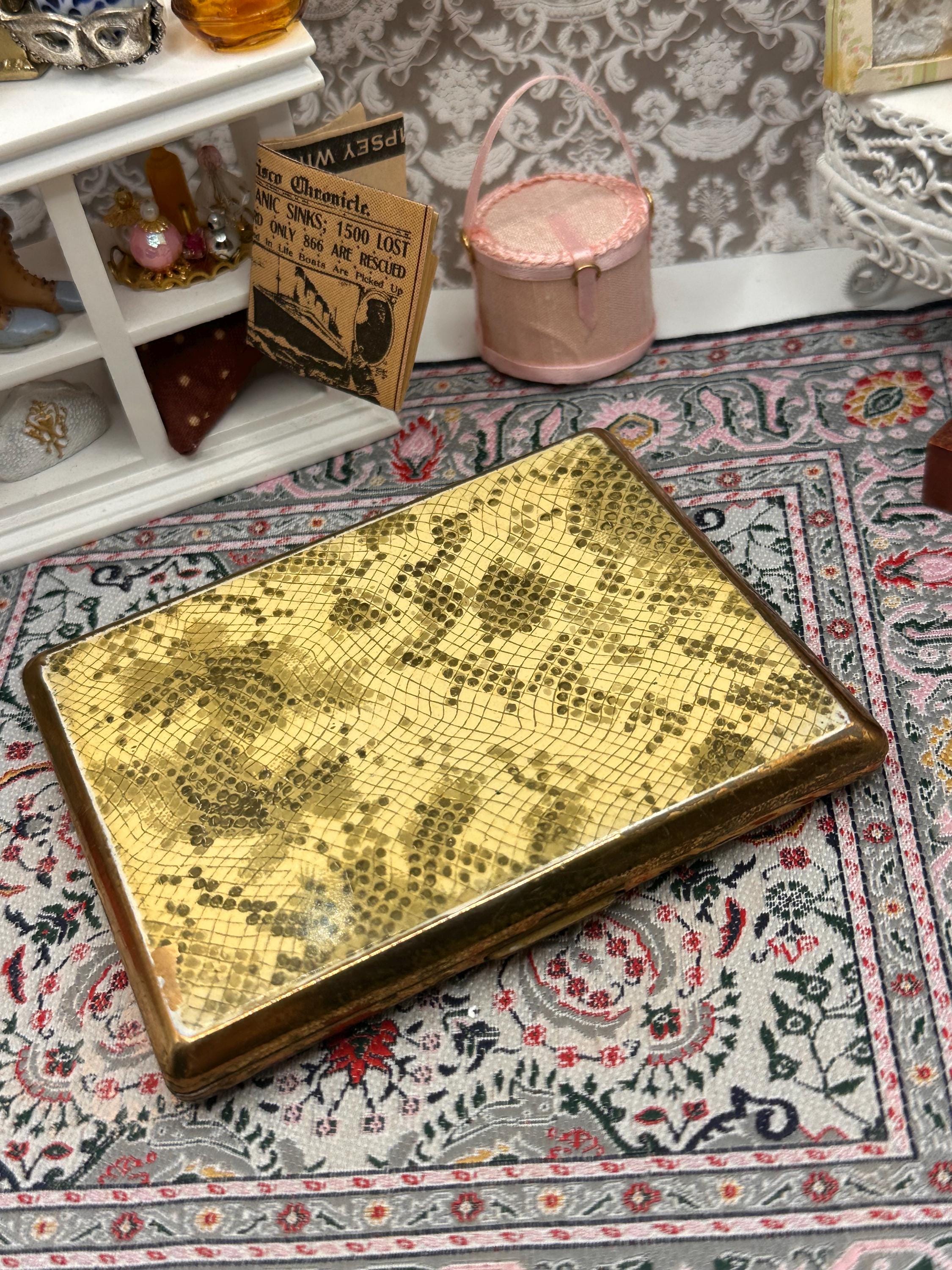 Vintage Gold Tone Snakeskin Cigarette Case | Mid Century Cigarette Holder | Retro Tobacciana Case | 10cm x 8cm