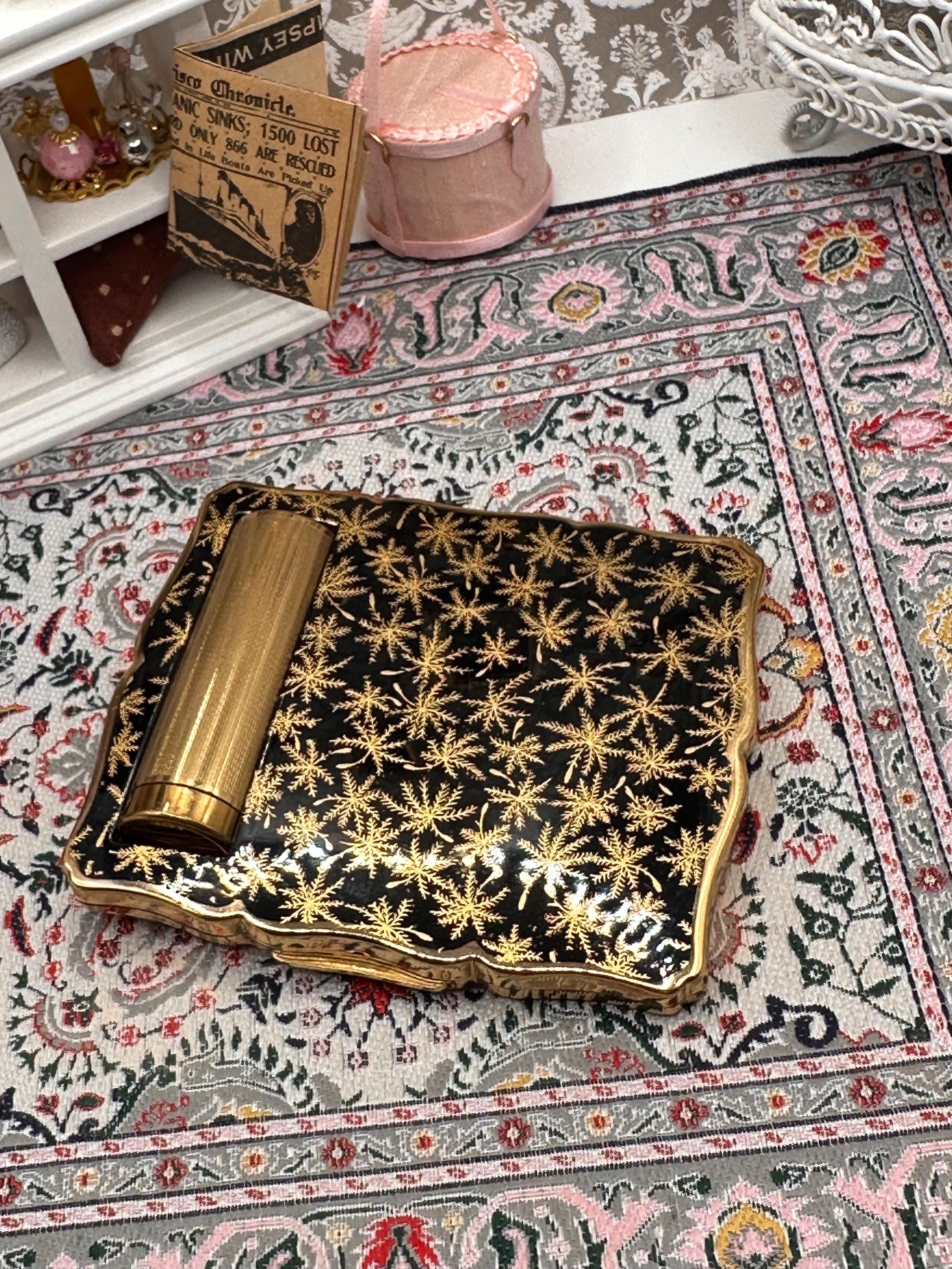 Vintage Stratton No 2 Powder Compact, Black and Gold Snowflake Design, Stratton Convertible Compact, Mid Century Vanity Compact, Collectible