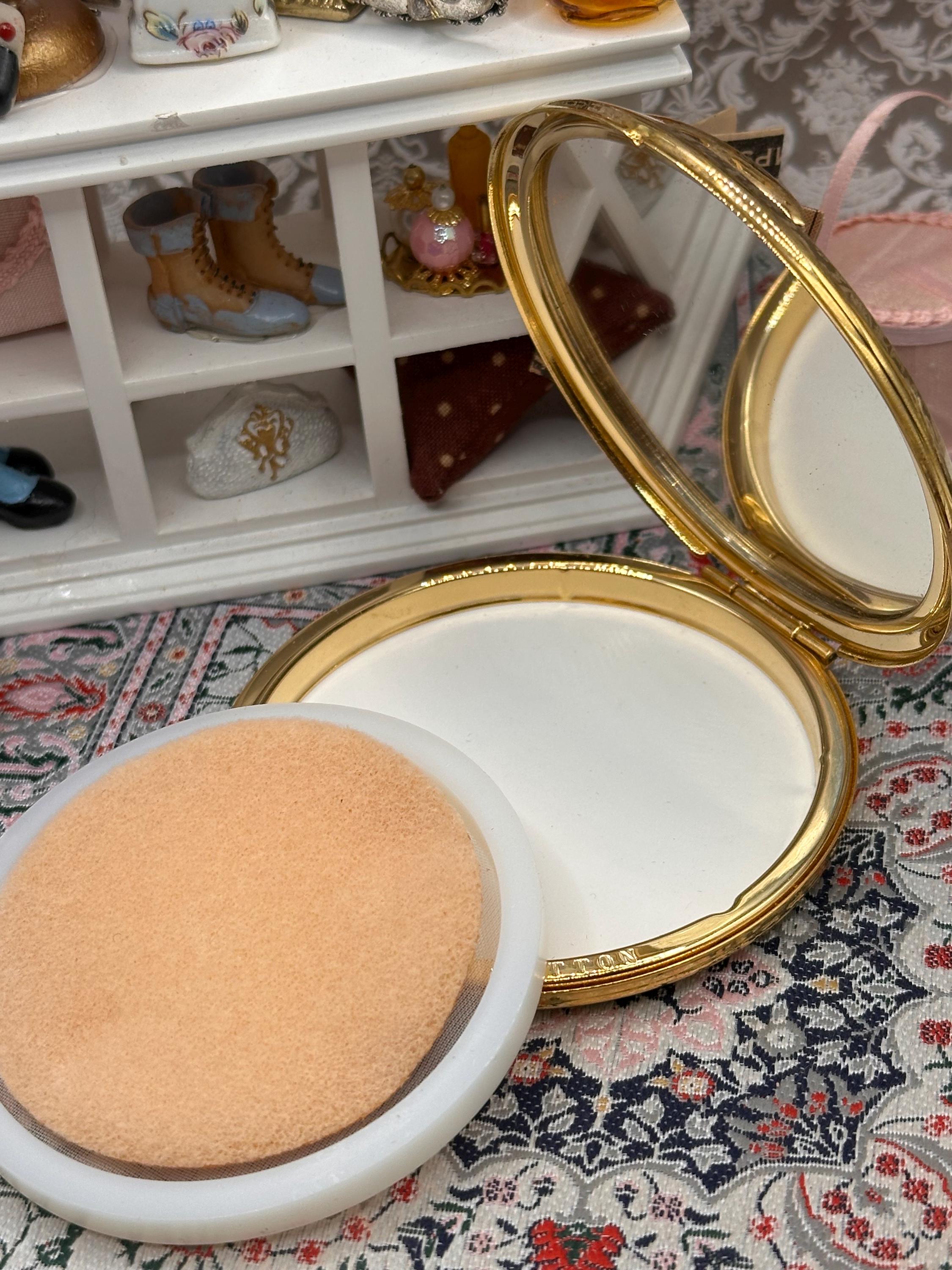 Vintage Stratton Powder Compact Black & Gold Red Enamel Art Deco Style Compact Mirror 7.5cm England