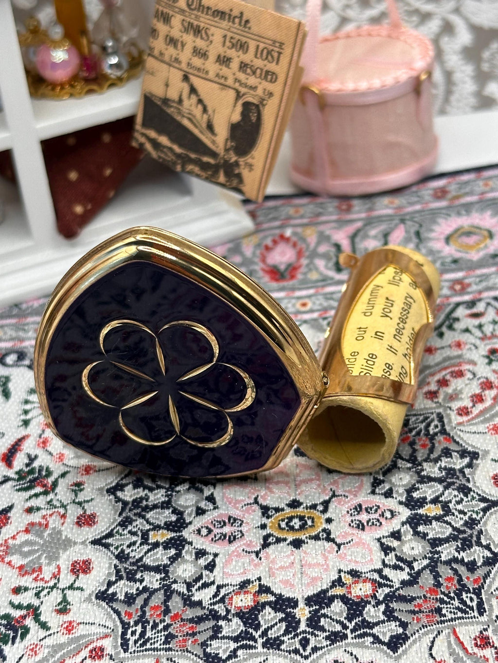 Vintage Stratton Lipview Lipstick Holder with Mirror | Purple Enamel Lipview Case | Made in England Vanity Accessory