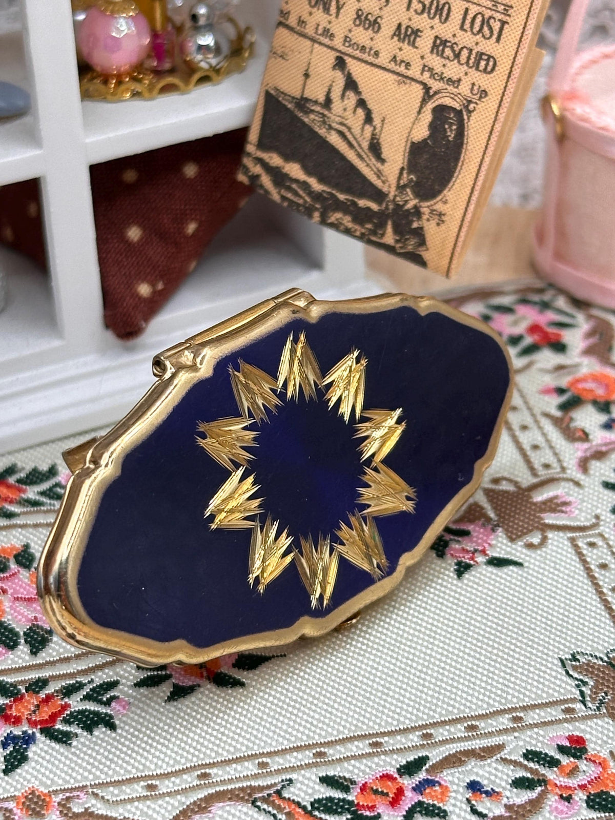 Vintage Stratton Lipview Mirror Blue Enamel Starburst Design Gold Tone Made in England