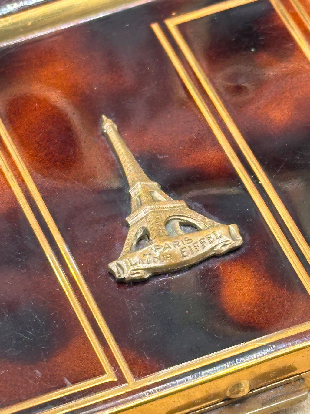 Vintage Art Deco Paris Eiffel Tower Souvenir Powder Compact Faux Tortoiseshell Vanity Compact c1930s 1940s