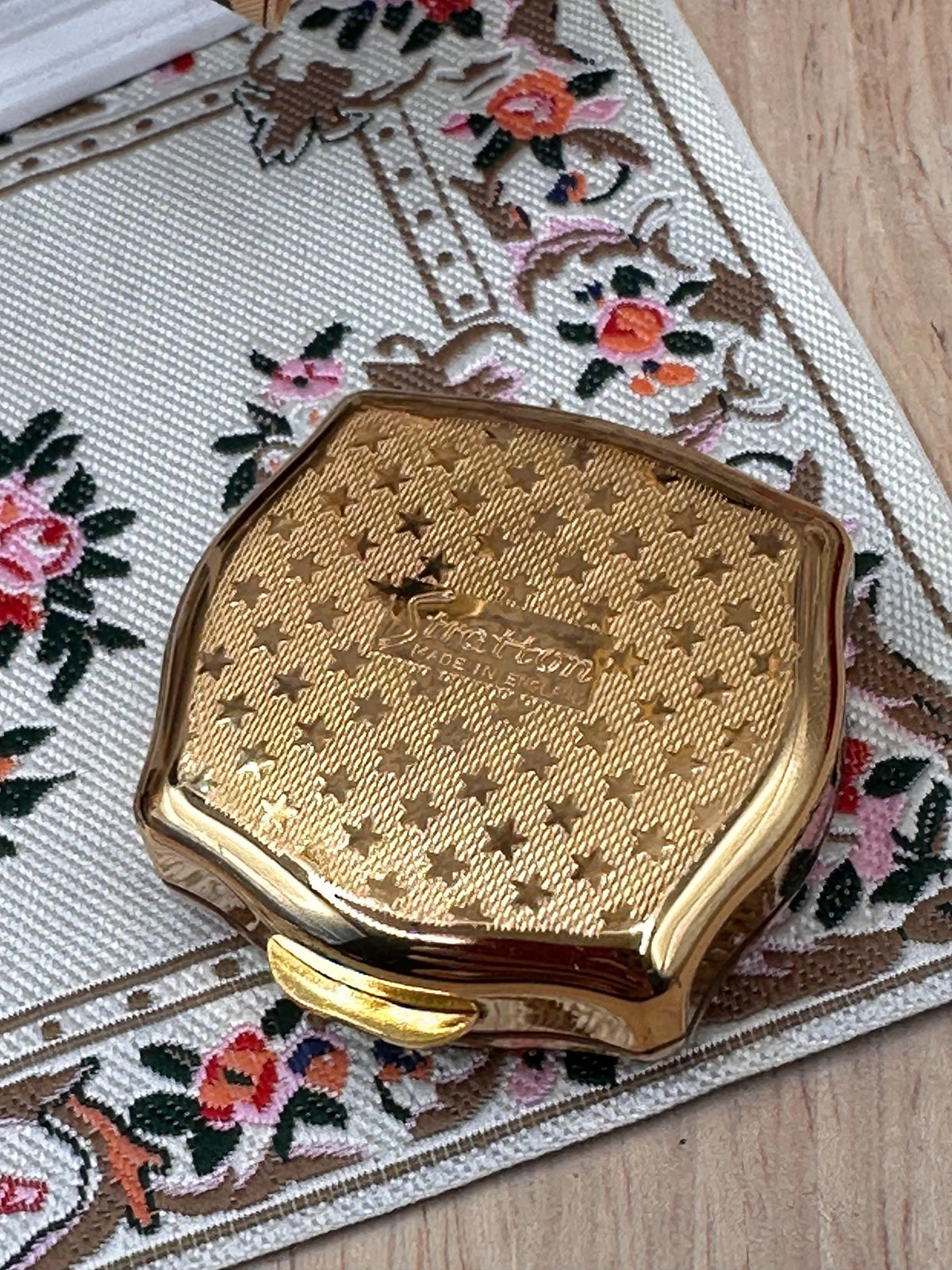 Vintage Stratton Butterfly Mini Pill Box | New Old Stock Boxed | Enamel Butterfly Trinket Box | Made in England | 4cm