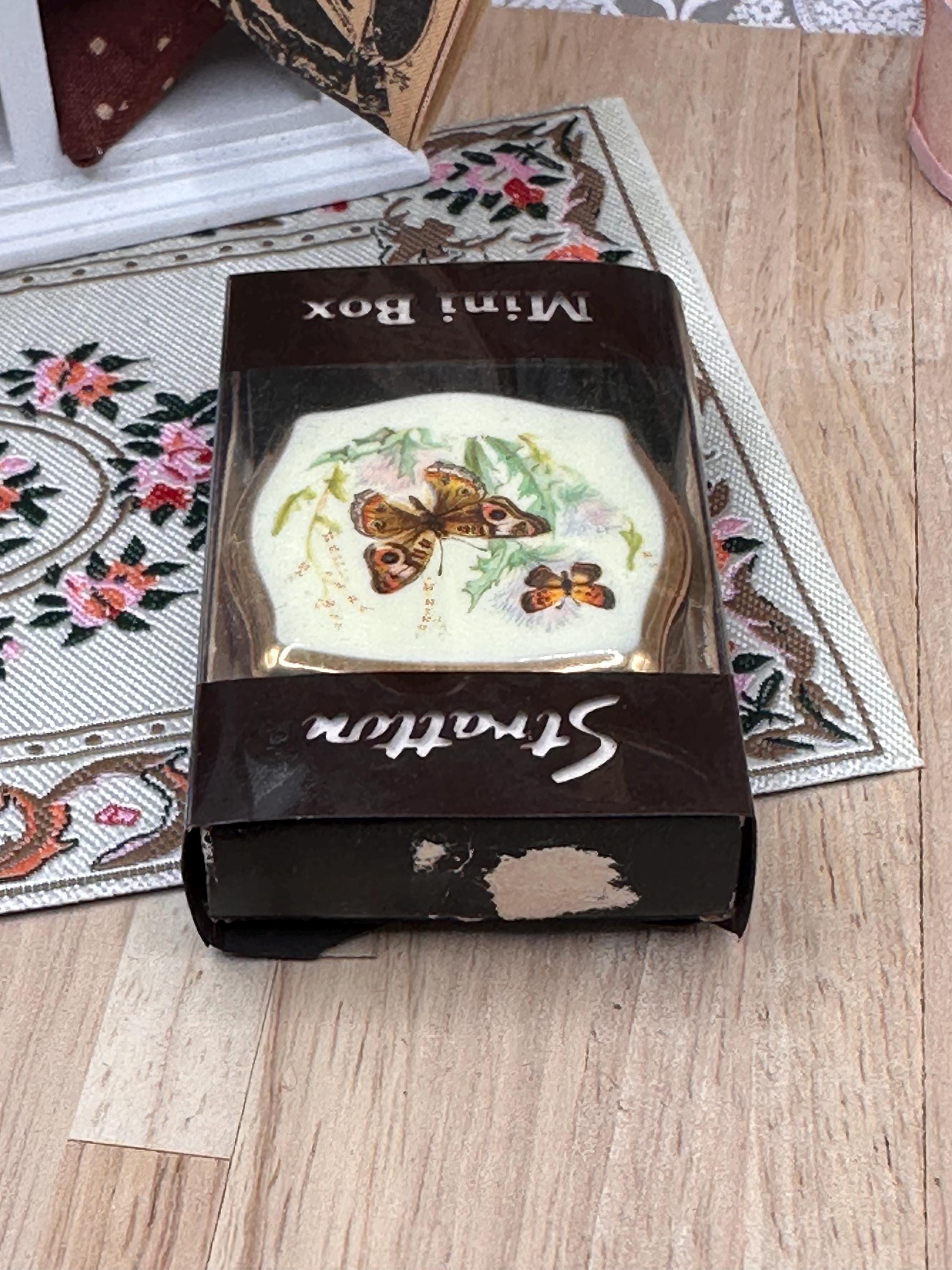 Vintage Stratton Butterfly Mini Pill Box | New Old Stock Boxed | Enamel Butterfly Trinket Box | Made in England | 4cm