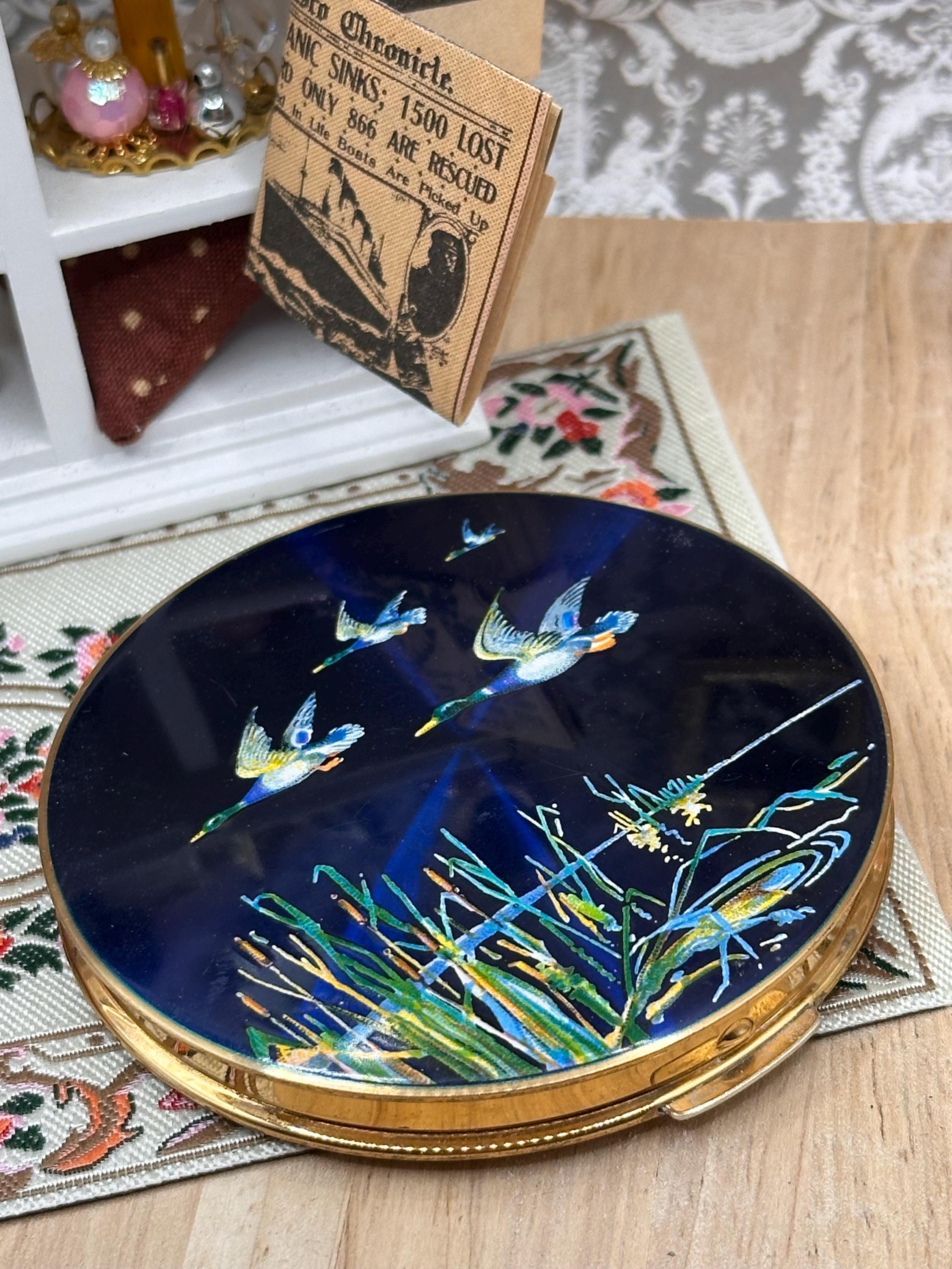 Vintage Stratton Flying Mallards Enamel Powder Compact 7.5cm | Hand Enamelled Duck Compact with Original Pouch | Made in England