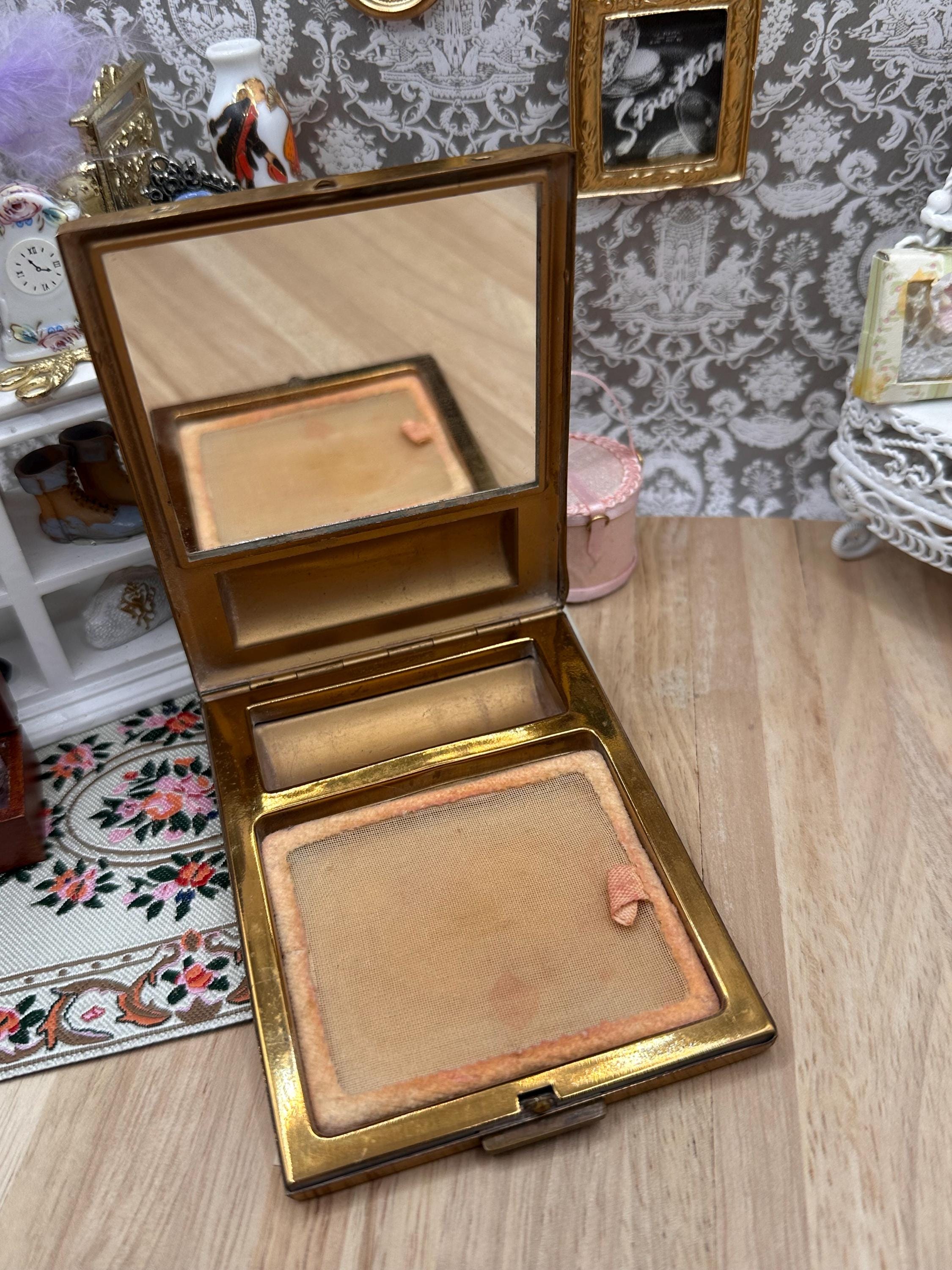 Vintage Art Deco Paris Eiffel Tower Souvenir Powder Compact Faux Tortoiseshell Vanity Compact c1930s 1940s