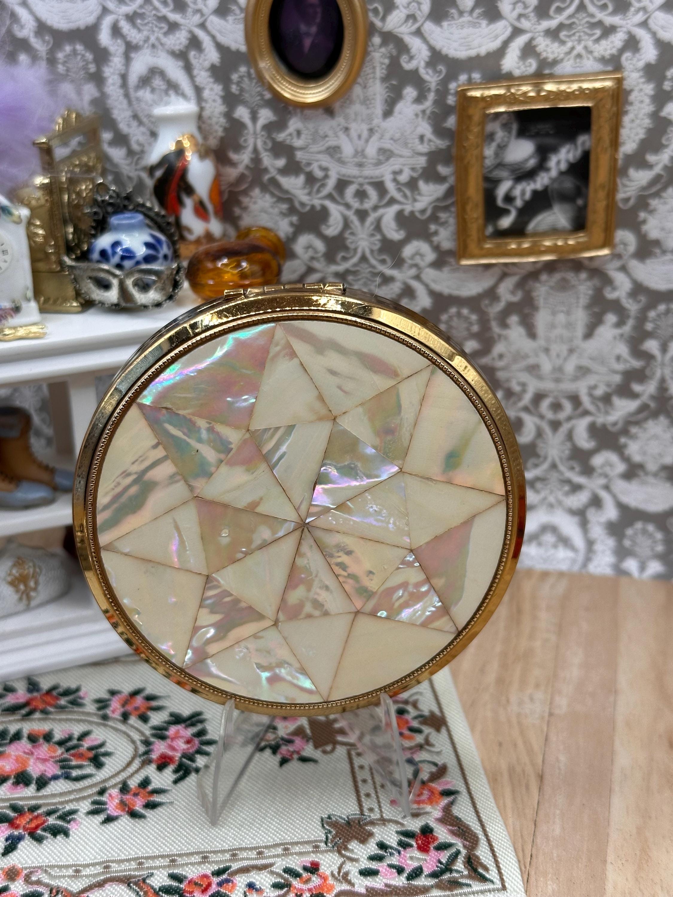 Vintage Melissa Mother of Pearl Powder Compact Iridescent Mosaic Inlay 7.5cm with Original Puff and Sifter