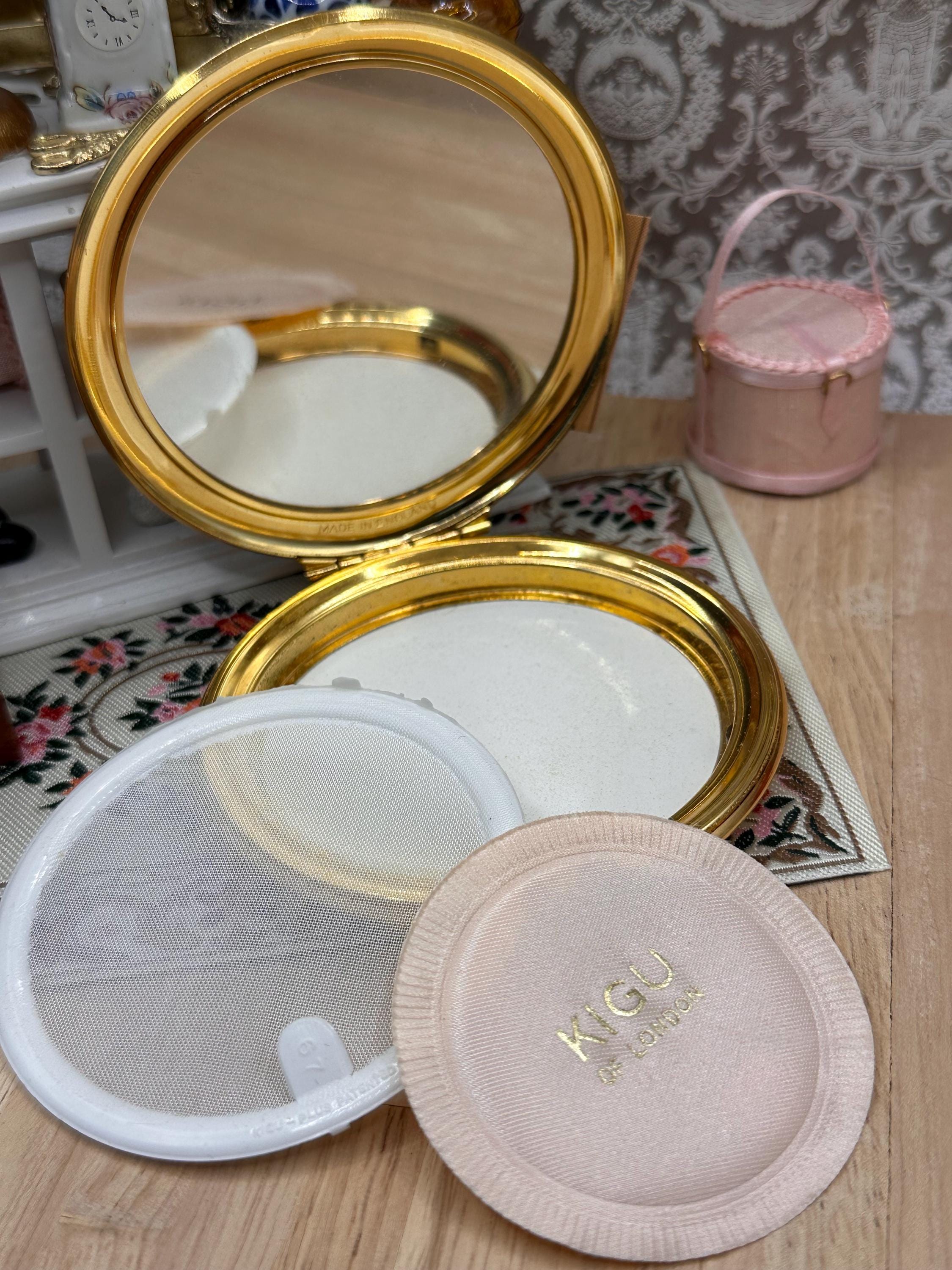 Vintage Kigu Prince Charles & Lady Diana Royal Wedding Powder Compact 1981 Boxed Complete with Pouch Puff Sifter 8.5cm