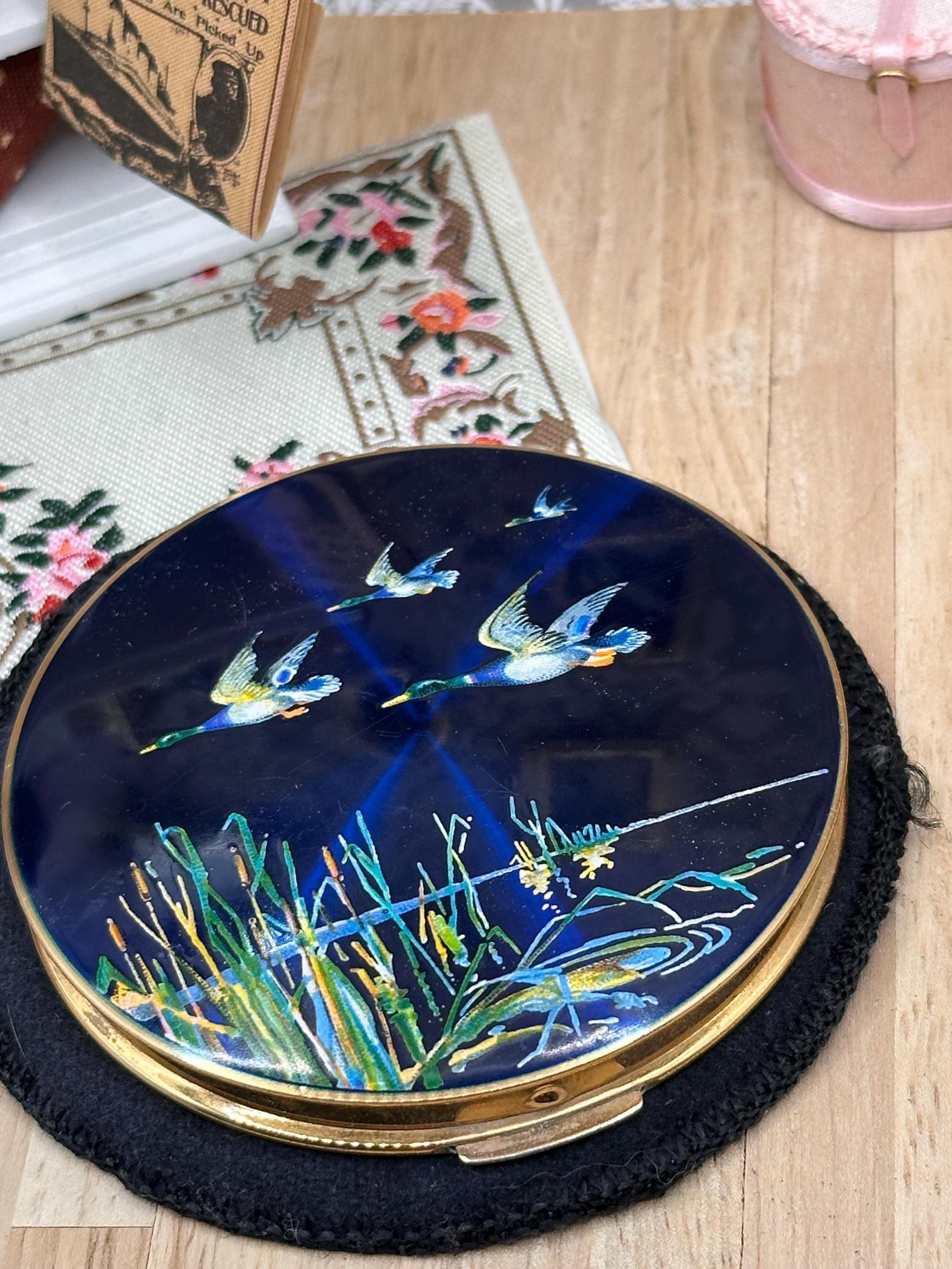 Vintage Stratton Flying Mallards Enamel Powder Compact 7.5cm | Hand Enamelled Duck Compact with Original Pouch | Made in England