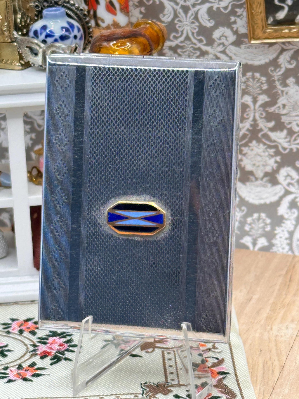 Art Deco Engine Turned Powder Compact with Blue Enamel Geometric Design, Complete with Puff & Sifter, 1930s Vintage