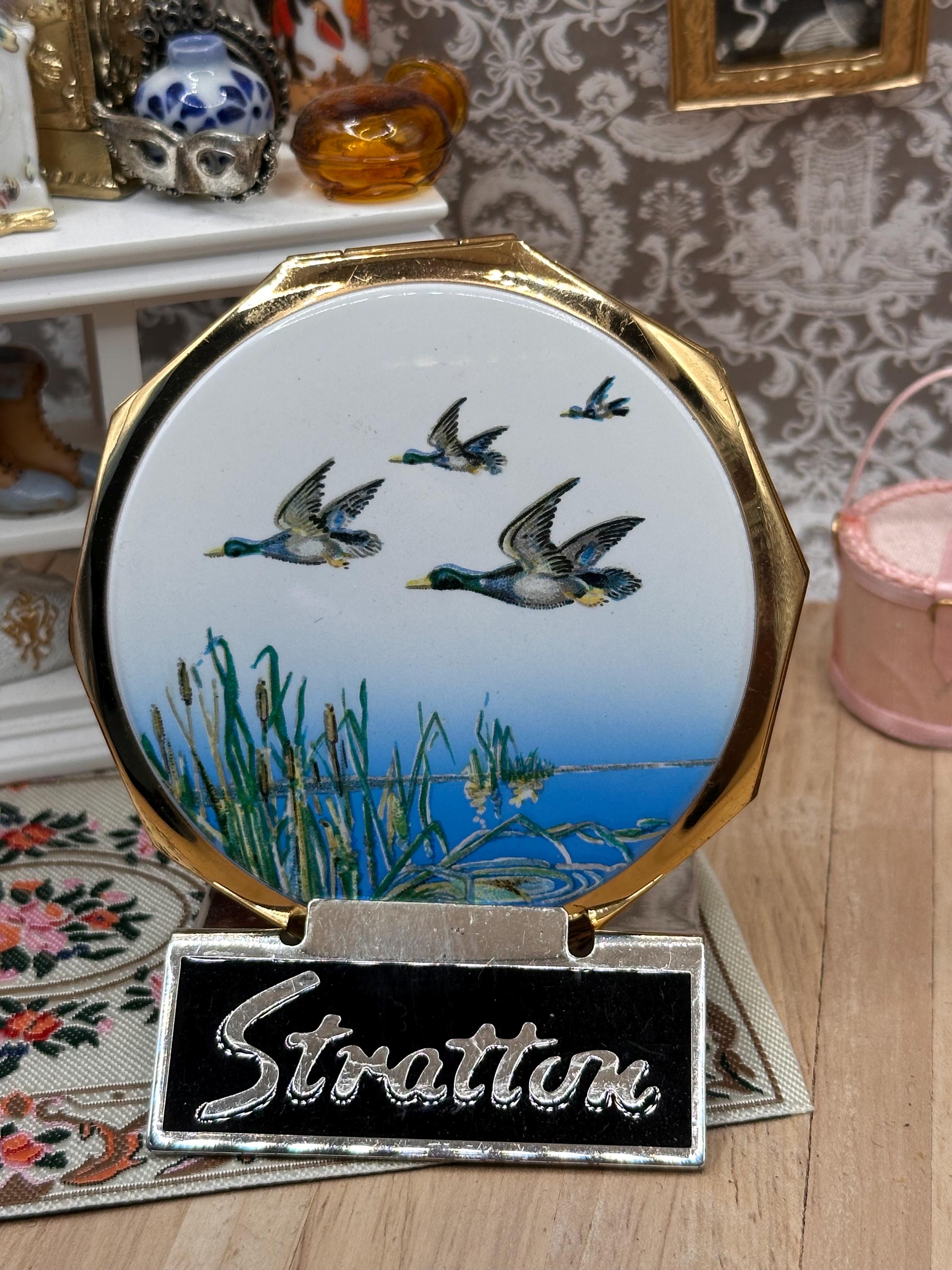 Vintage Stratton Flying Mallards Convertible Powder Compact, English Countryside Enamel Compact, 8cm