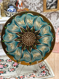 Vintage Vogue Enamel Blue Flower Powder Compact 8.5cm Unused Swansdown Puff Made in England