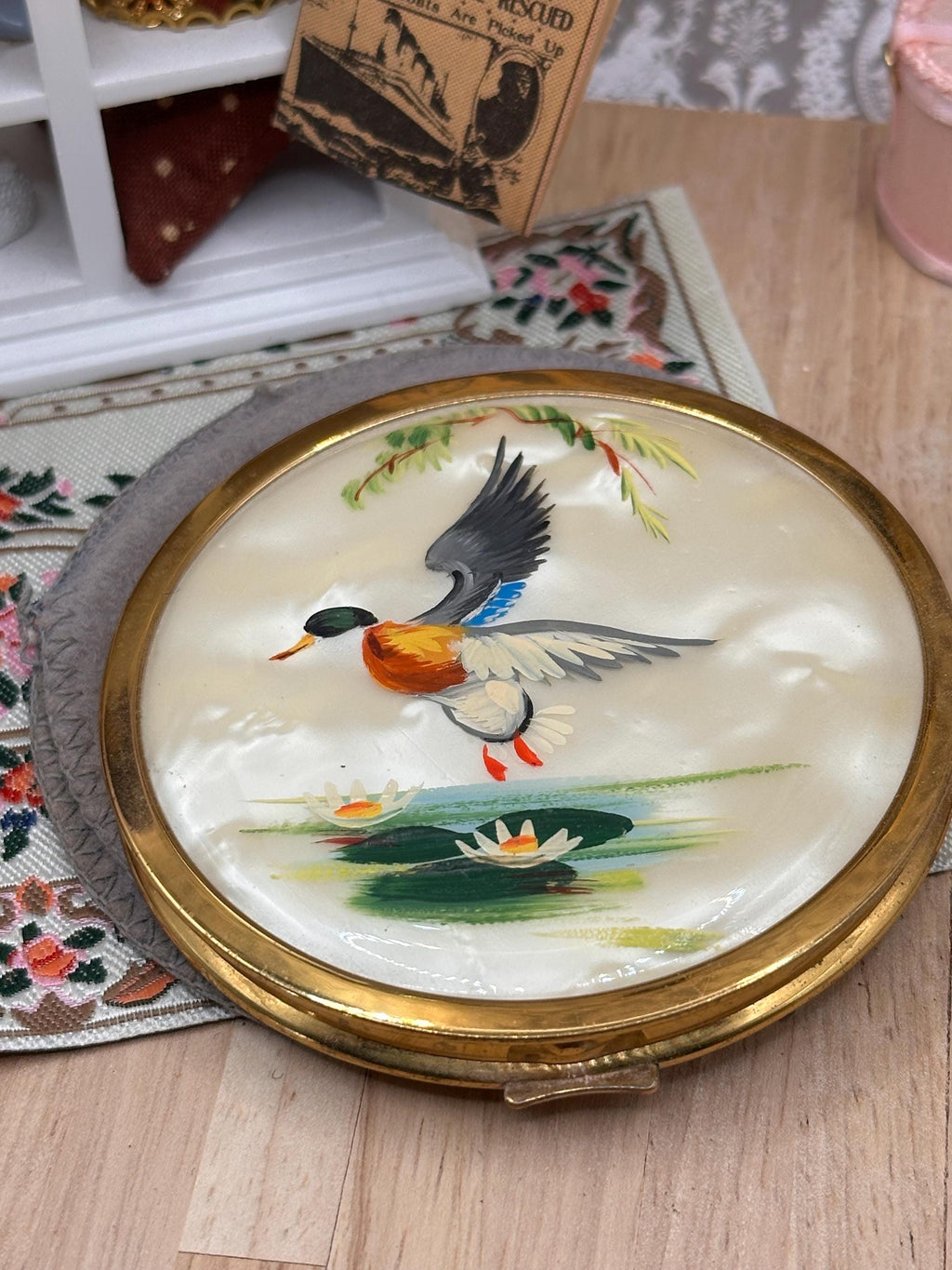 Vintage Mascot Hand Painted Flying Mallard Powder Compact with Pouch 7.5cm