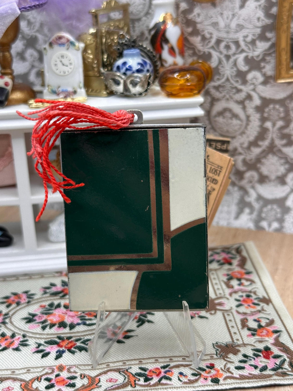 Rare Art Deco Green & White Enamel Sliding Powder Compact with Original Tassel c.1930s