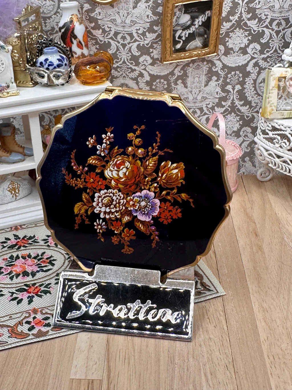Vintage Boxed Stratton Floral Powder Compact 8.5cm Navy Blue Enamel Unused with Pouch & Sifter