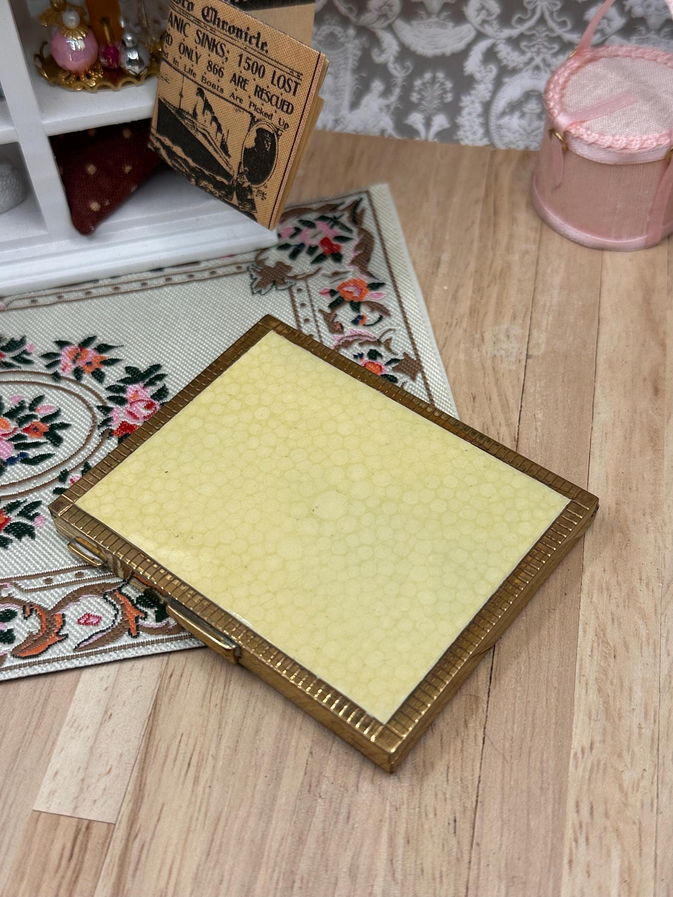 Vintage Art Deco Faux Shagreen Powder Compact 7 x 6cm Foreign Marked Rectangular Vanity Case