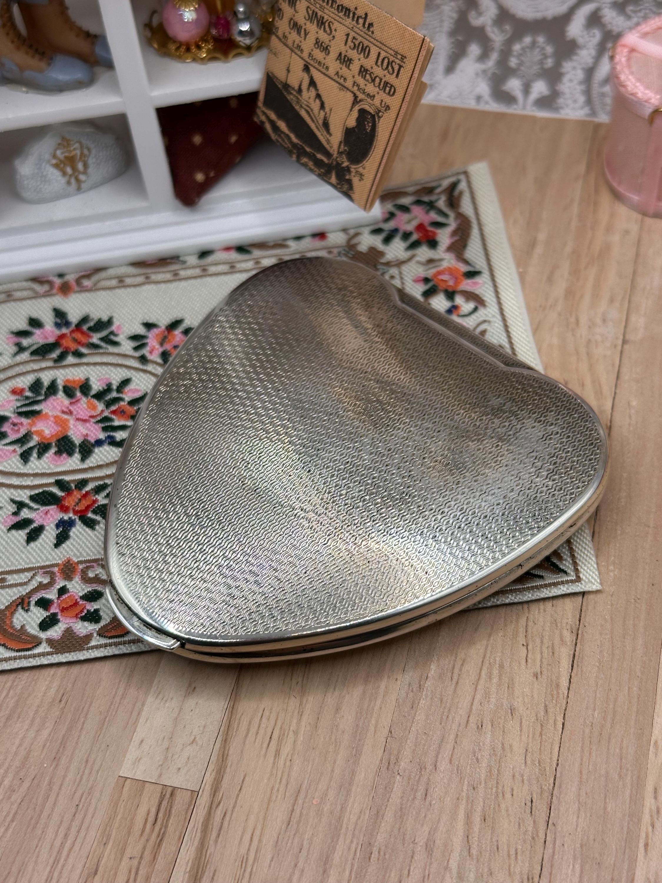 Kigu Cherie Solid Sterling Silver Heart Powder Compact 1961 Rare Boxed Vintage Vanity