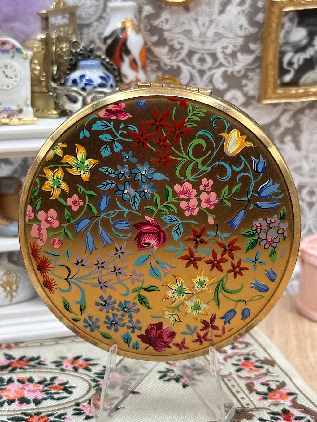Vintage Floral Powder Compact Gold Tone Mirror Compact 7.5cm
