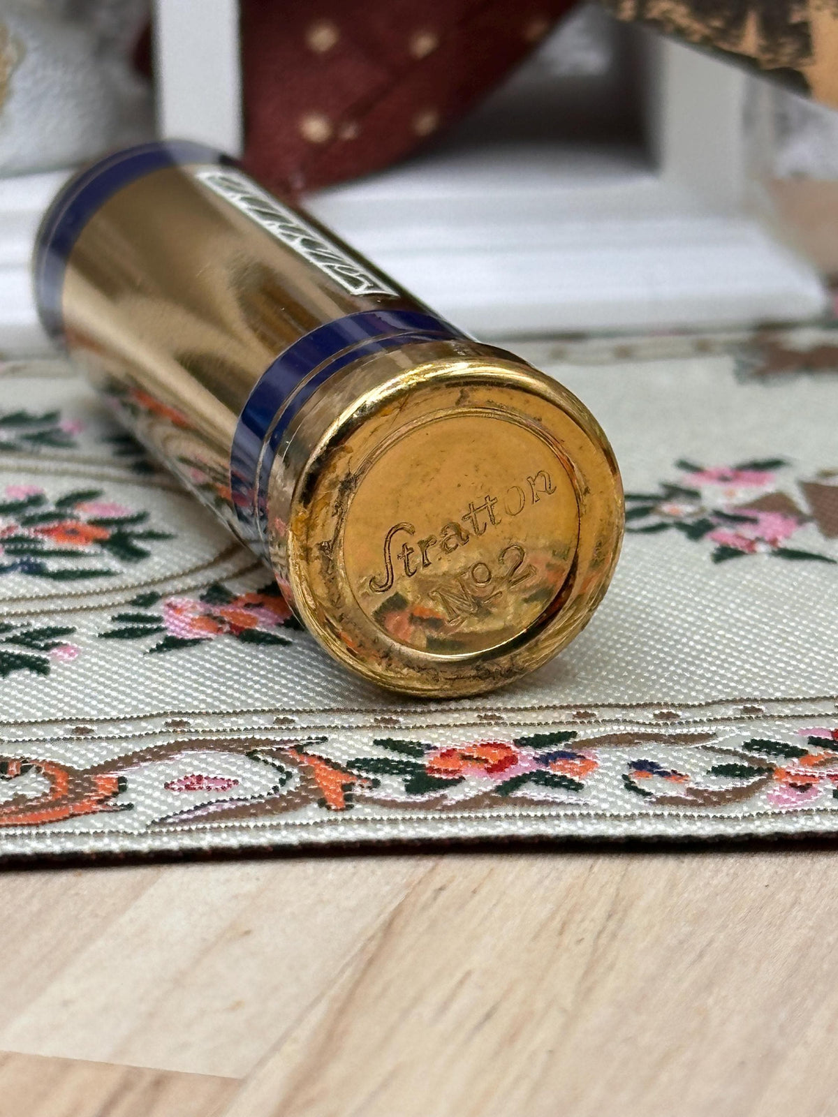 Vintage Stratton No.2 Blue Enamel Lipstick Holder with Original Pouch & Card Unused 6cm