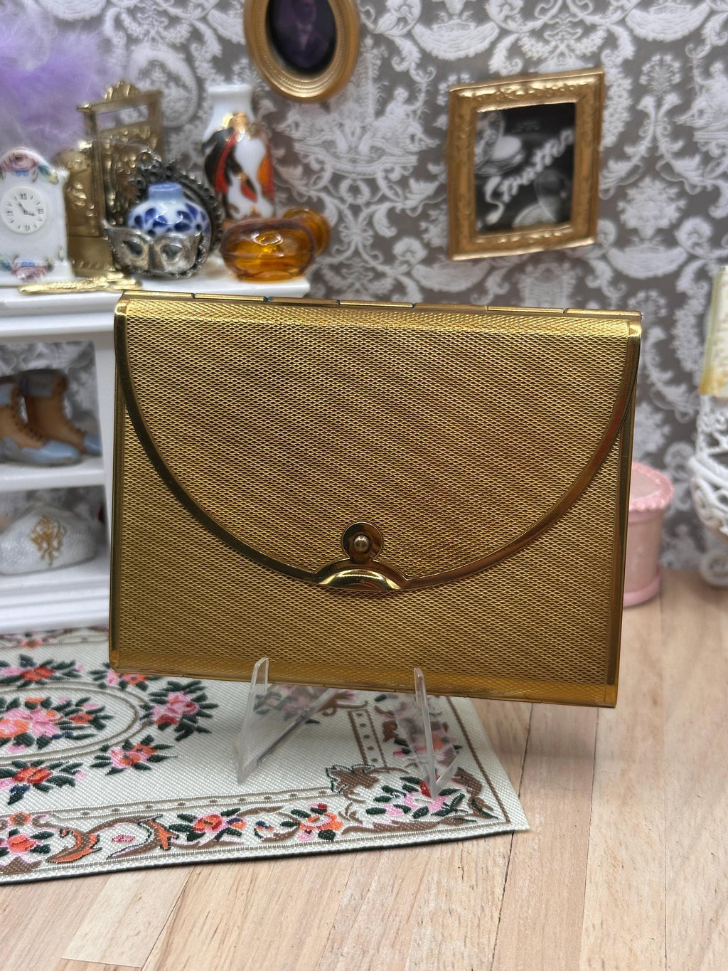 Vintage Coty Envelope Powder Compact Gold Tone Art Deco Vanity Case 1940s 1950s