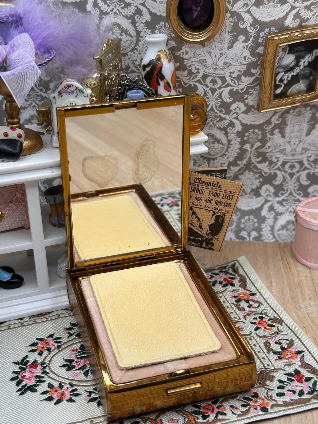 Vintage Mascot A.S.B. Combination Powder Compact Cigarette Case 1950s – Complete Unused Accessories