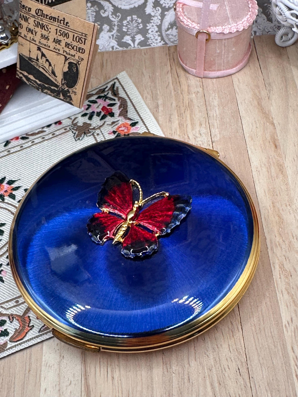 Vintage Kigu Convertible Powder Compact Cobalt Blue Enamel Applied Butterfly Boxed Unused 1960s