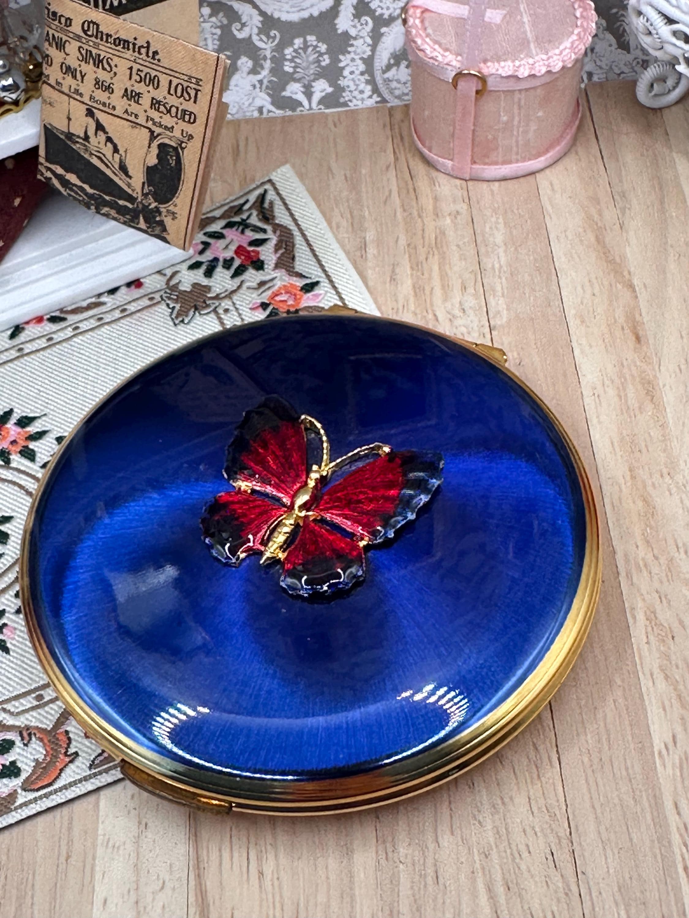 Vintage Kigu Convertible Powder Compact Cobalt Blue Enamel Applied Butterfly Boxed Unused 1960s
