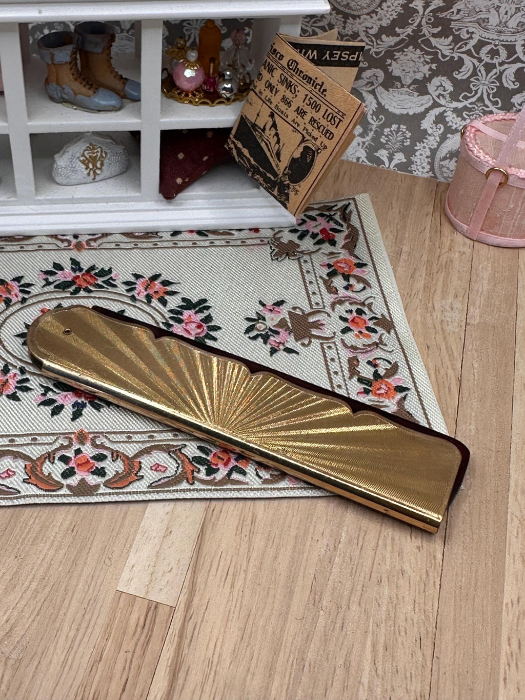 Vintage Stratton England Floral Folding Handbag Comb – Black & Gold Pocket Vanity Comb 10.5cm