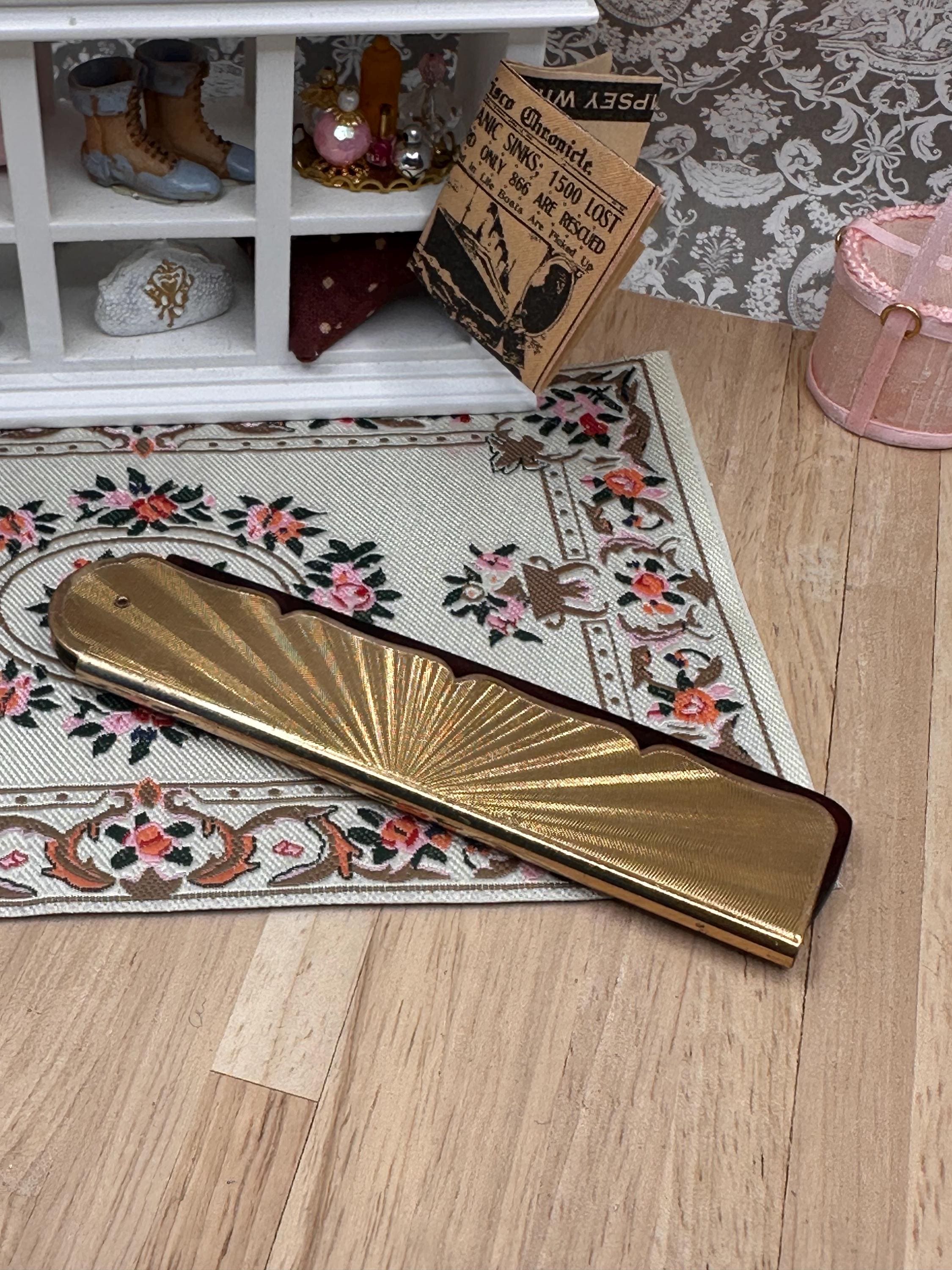 Vintage Stratton England Floral Folding Handbag Comb – Black & Gold Pocket Vanity Comb 10.5cm