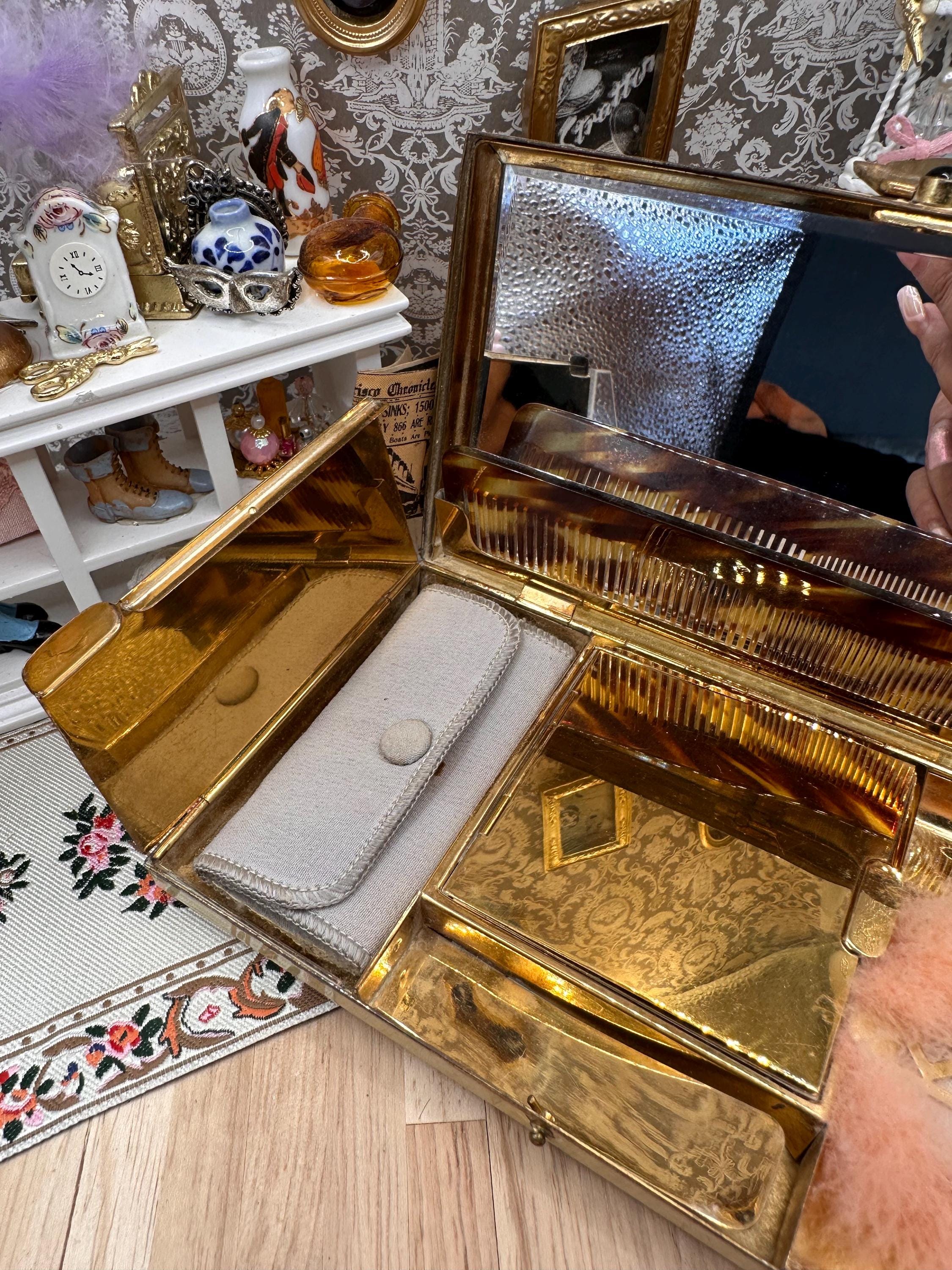 Rare Art Deco L. S. Mayer Entouka Cream Enamel Minaudière Carryall Vanity Case with Comb, Swan’s Down Puff, Pouch & Sifter